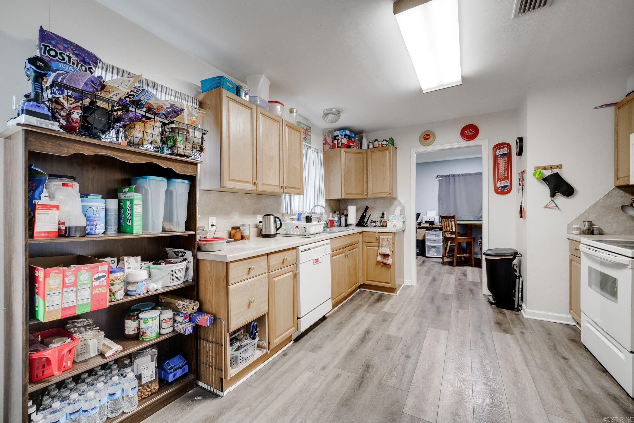 BRADENS ADDN TO JACK - Residential