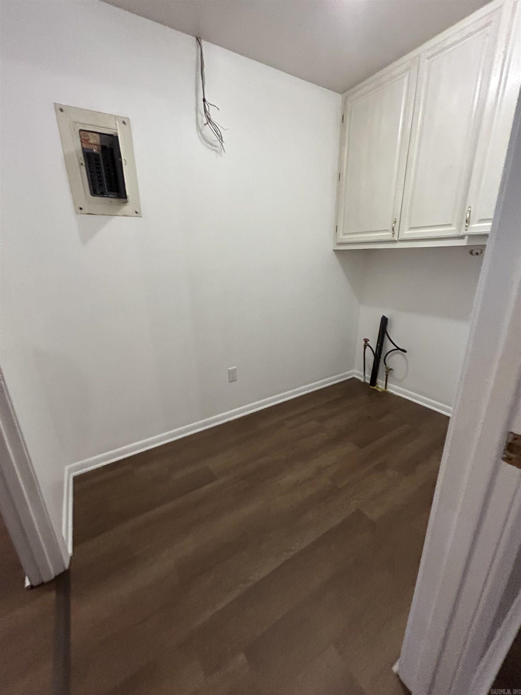 LAMBERT TERRACE - Residential