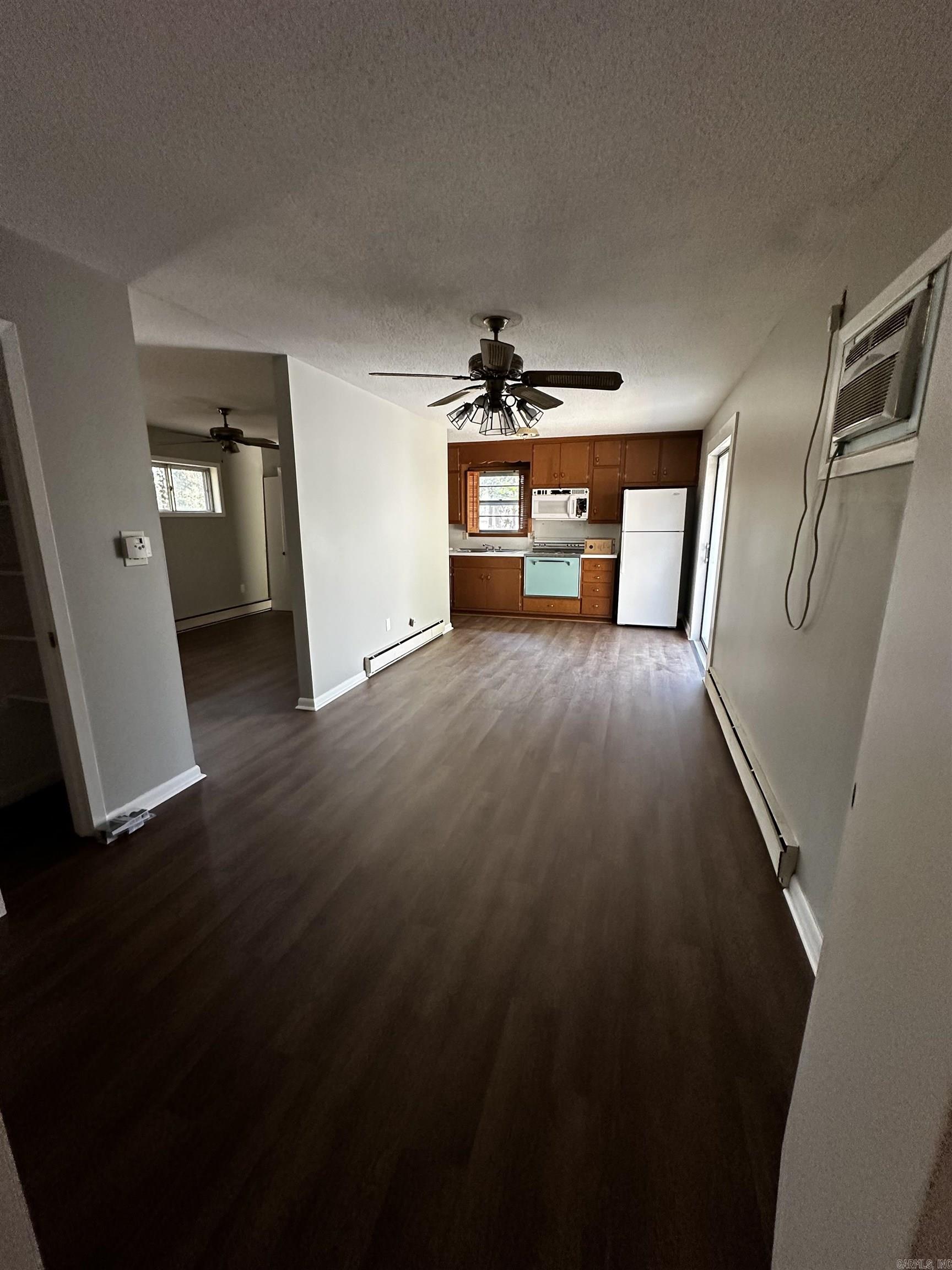 LAMBERT TERRACE - Residential