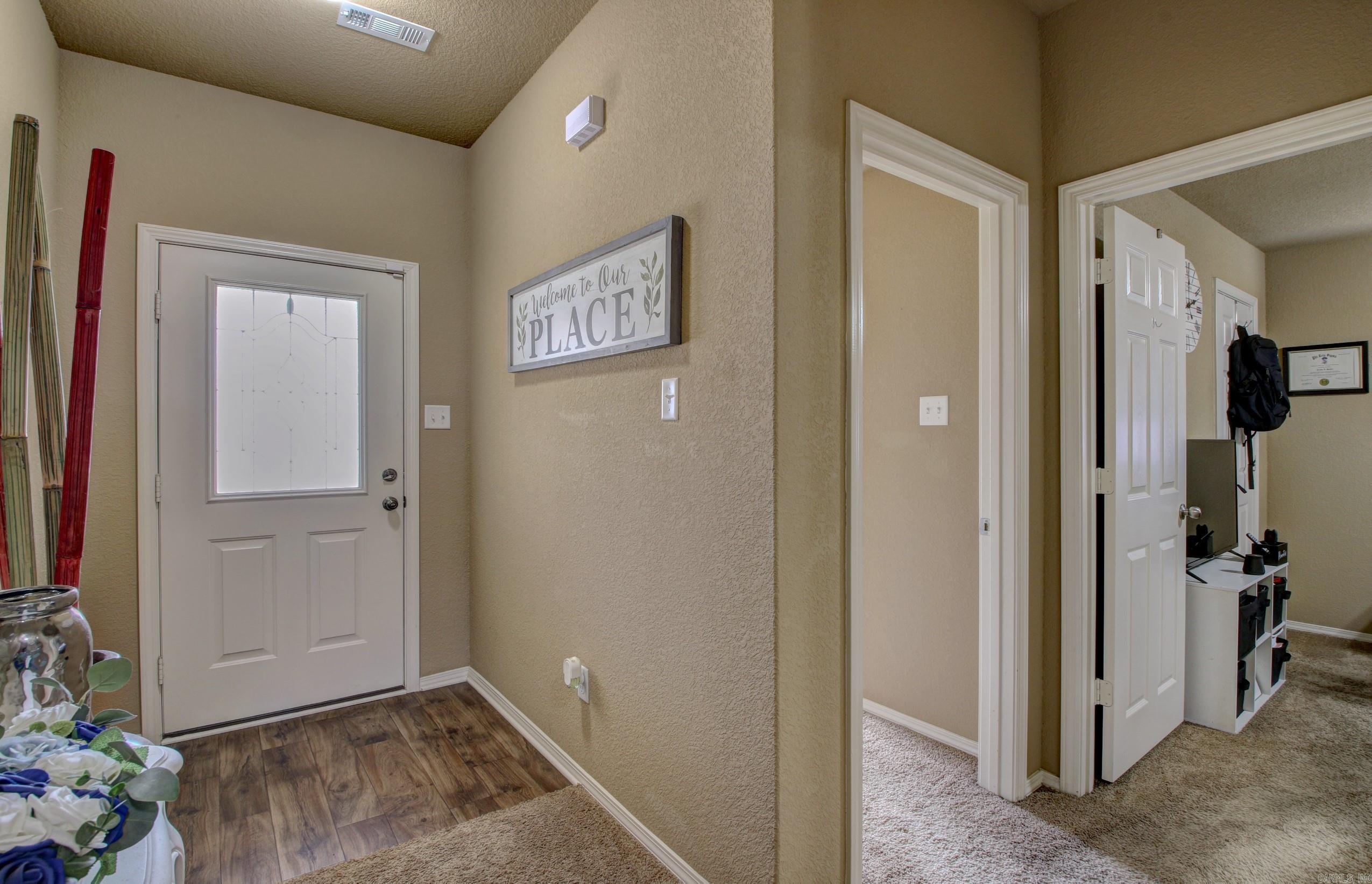 BENJAMIN GROVE - Residential