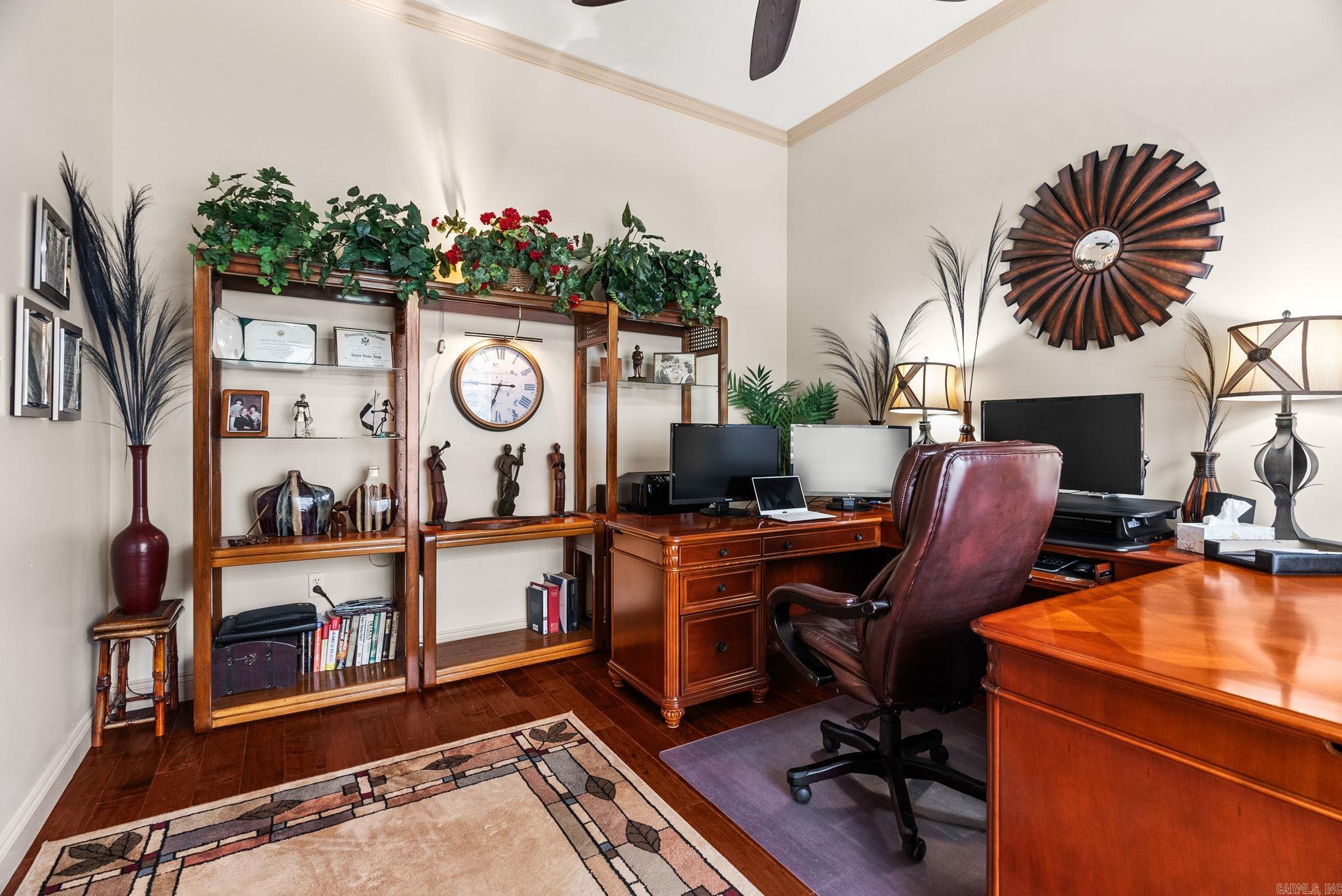 Royal Oaks - Residential
