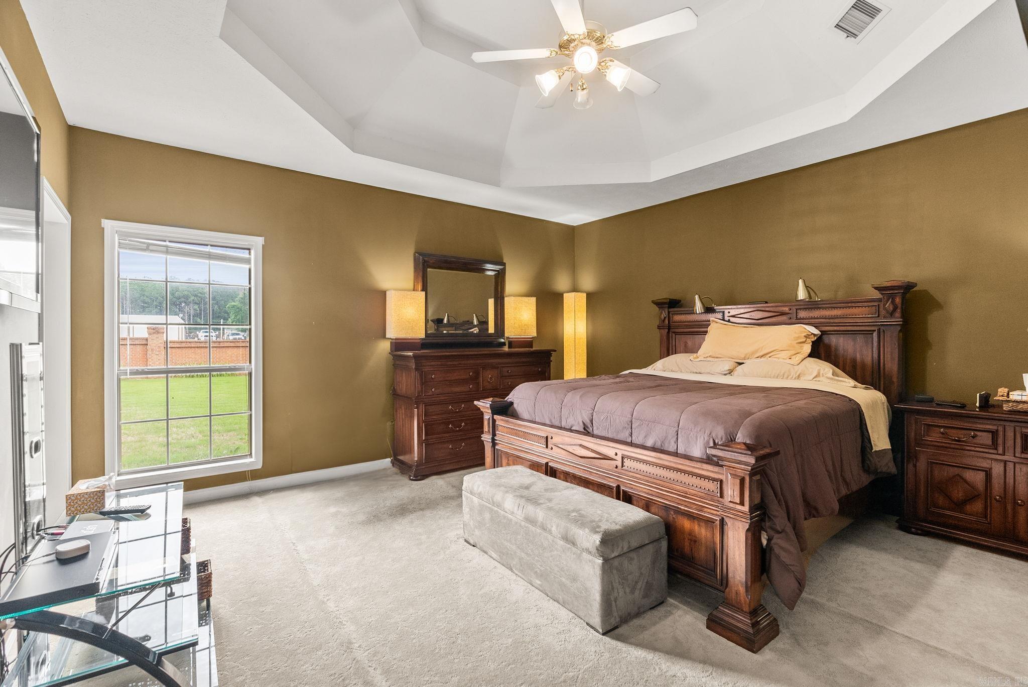 Royal Oaks - Residential