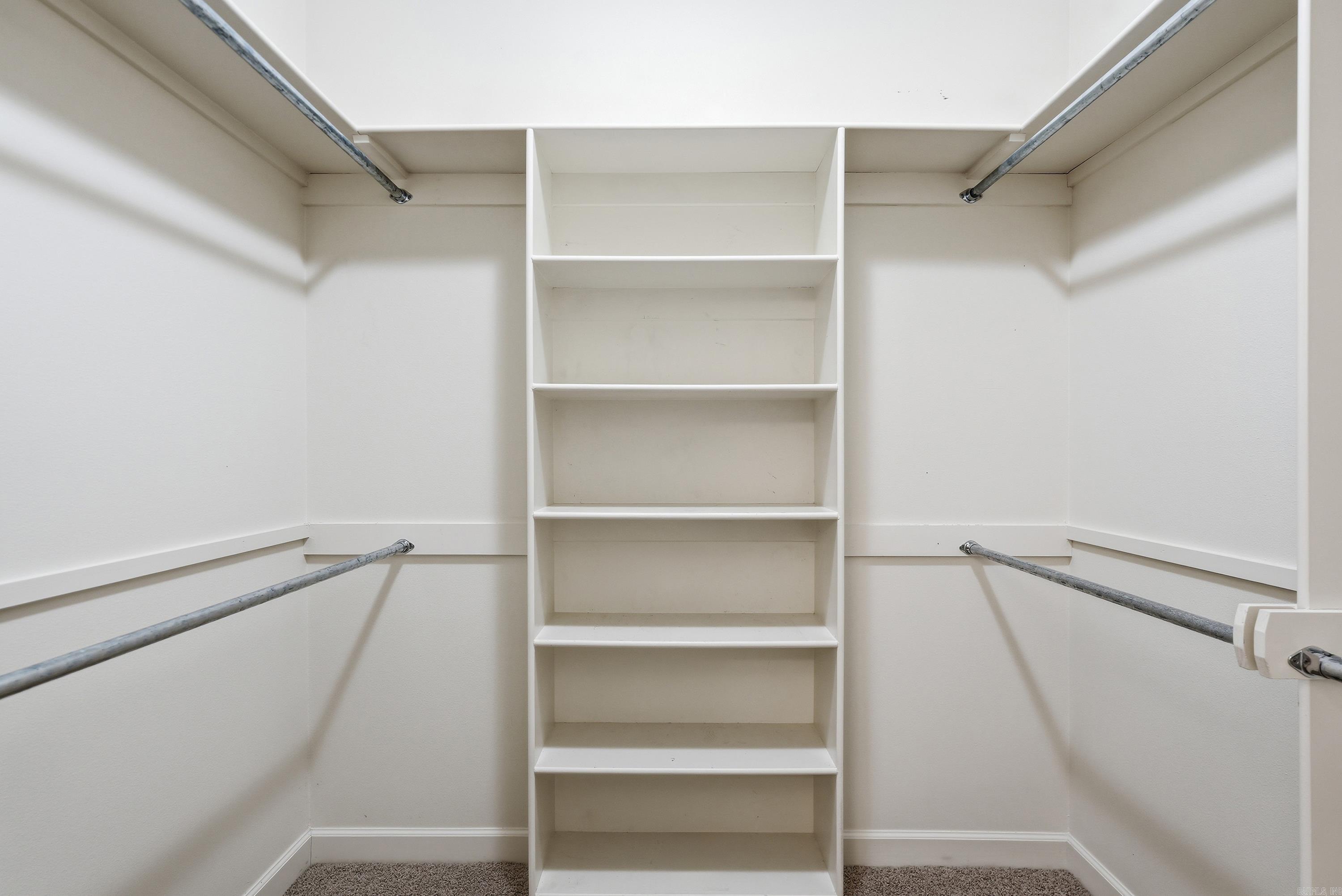 TAYLOR PARK - Residential