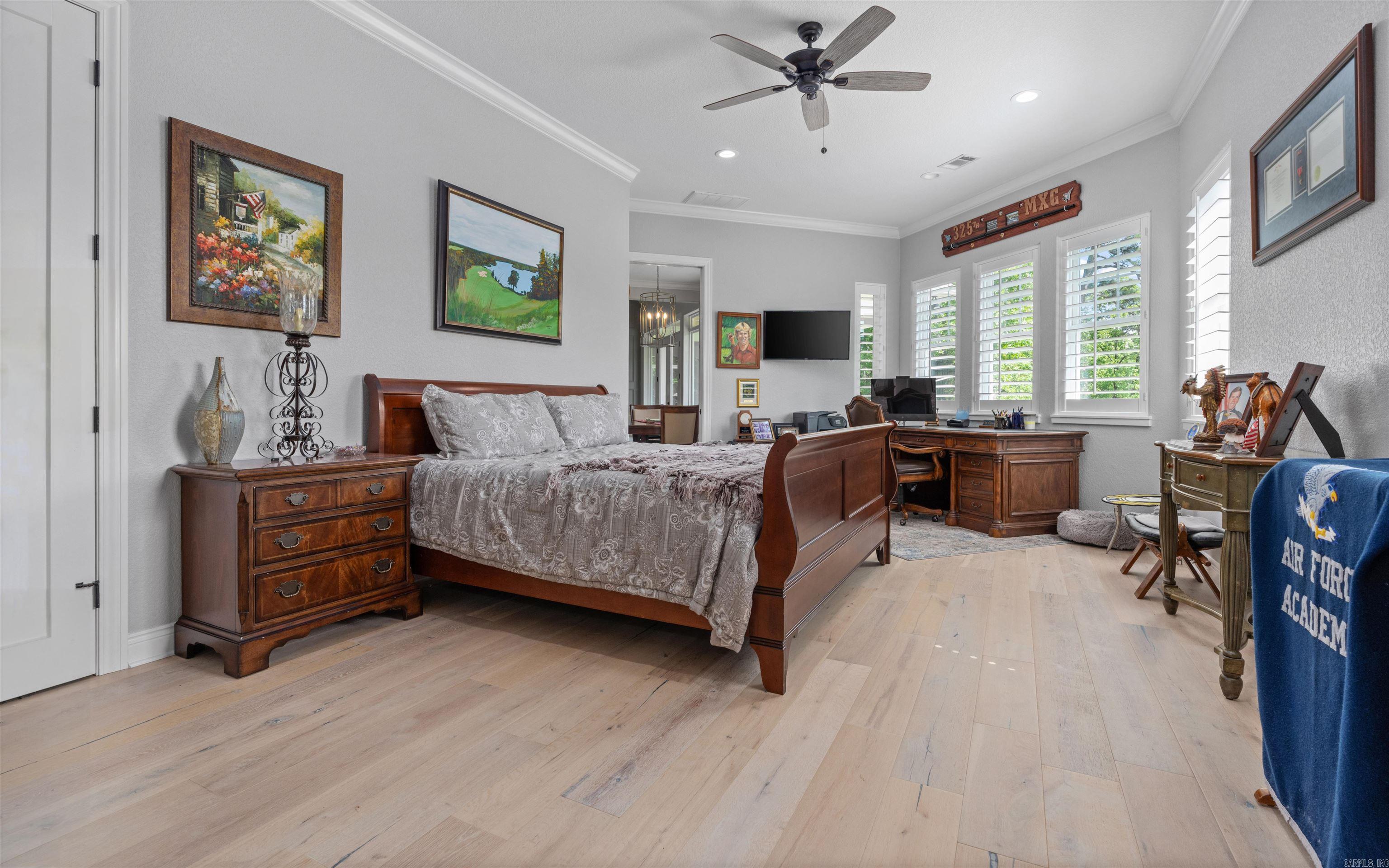 Isabella - Residential