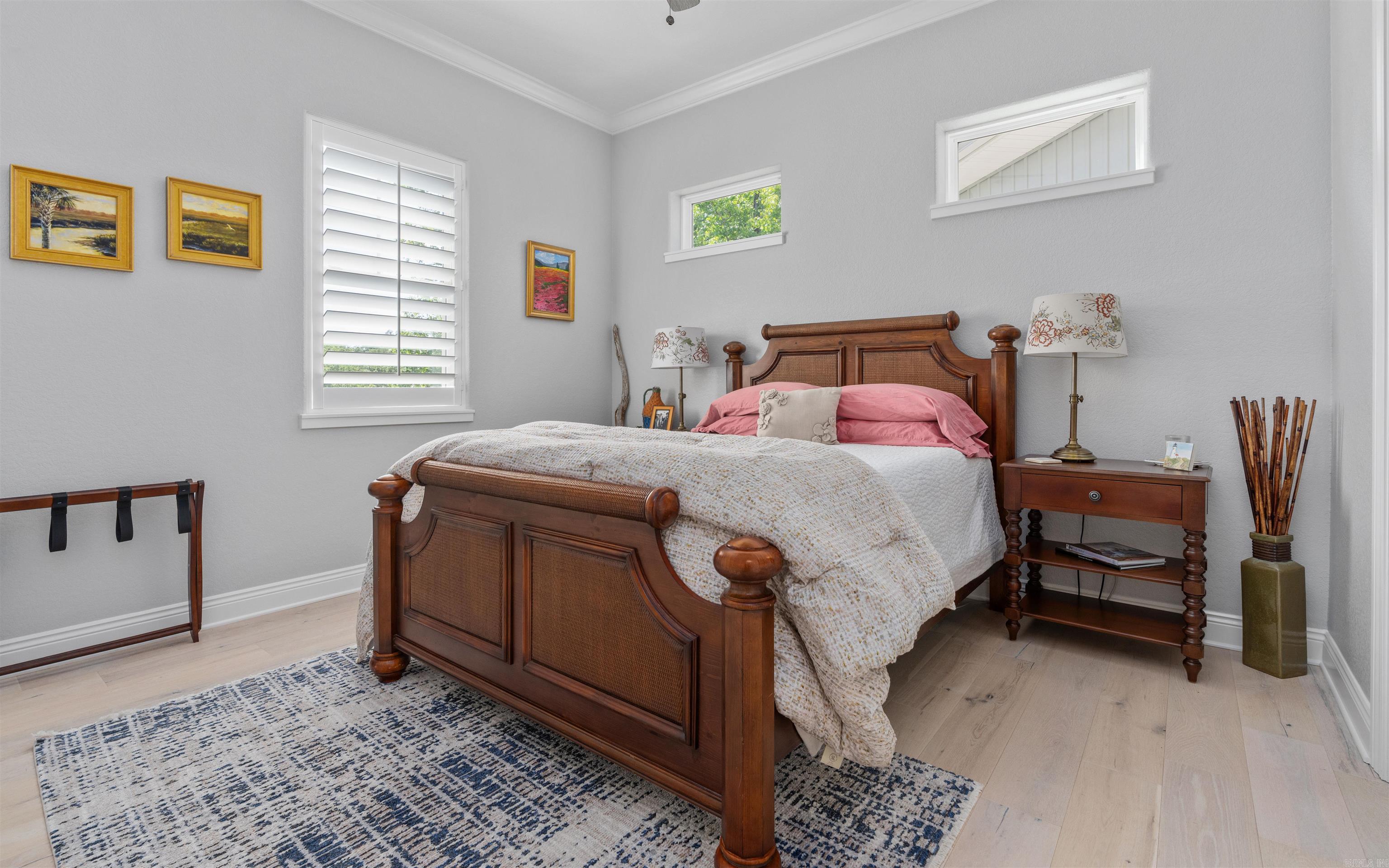 Isabella - Residential