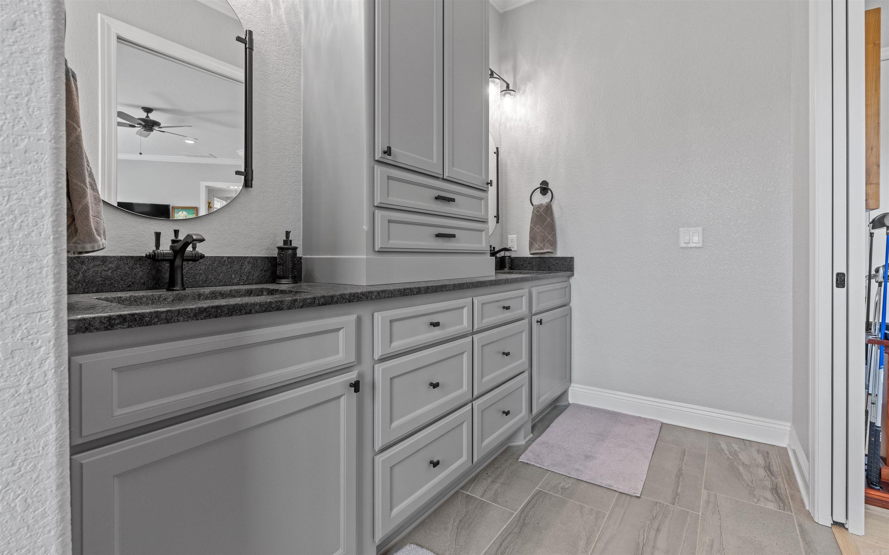 Isabella - Residential