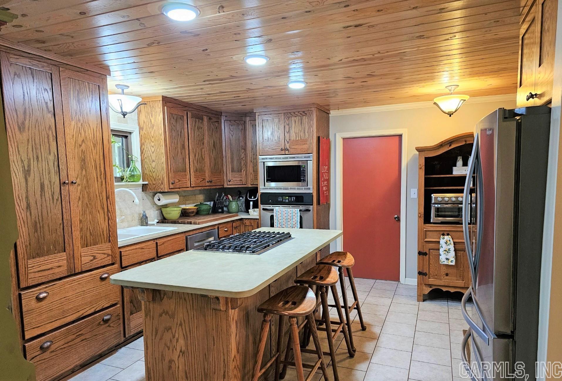 BASS BAY - Residential