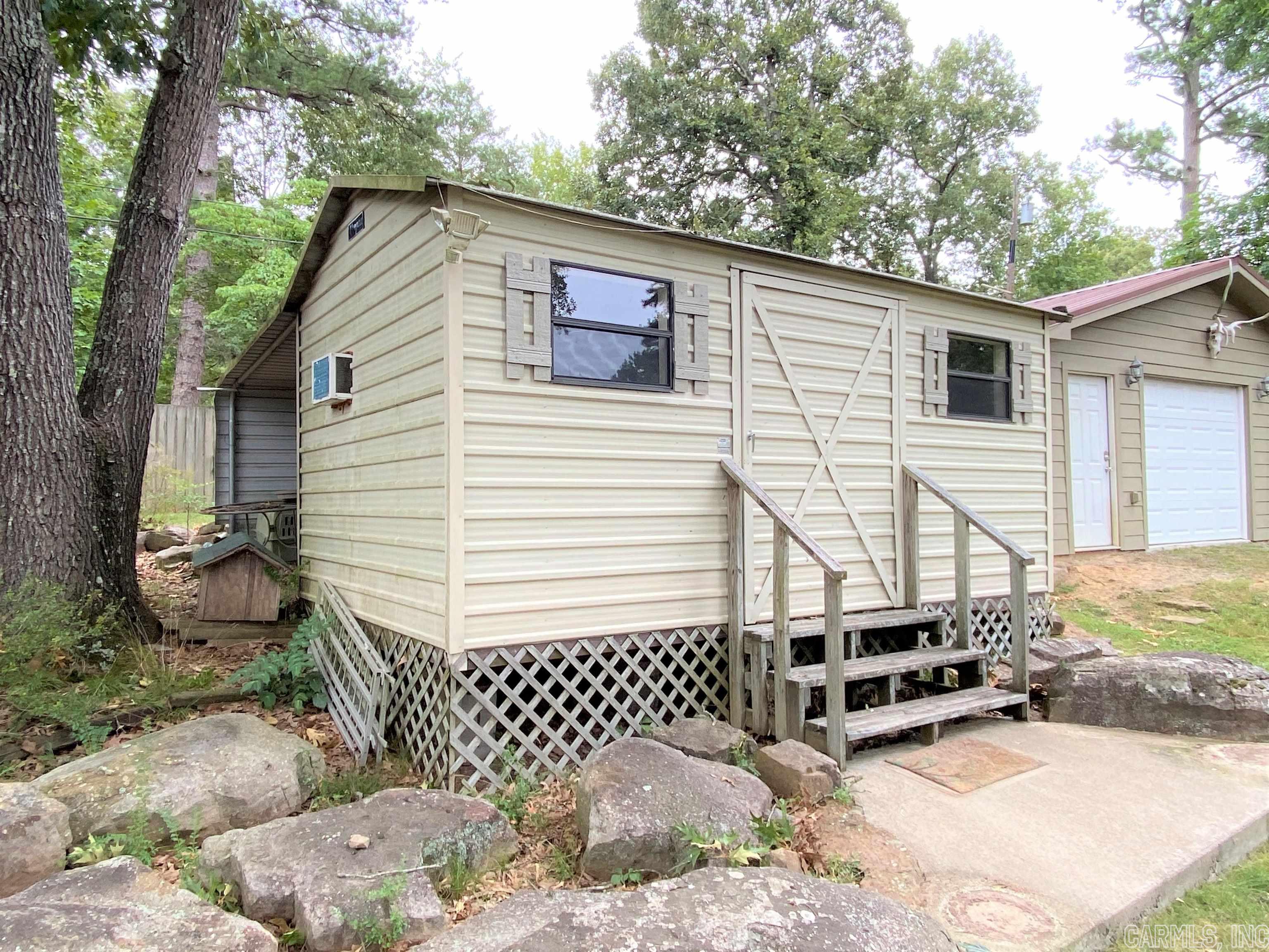 BASS BAY - Residential