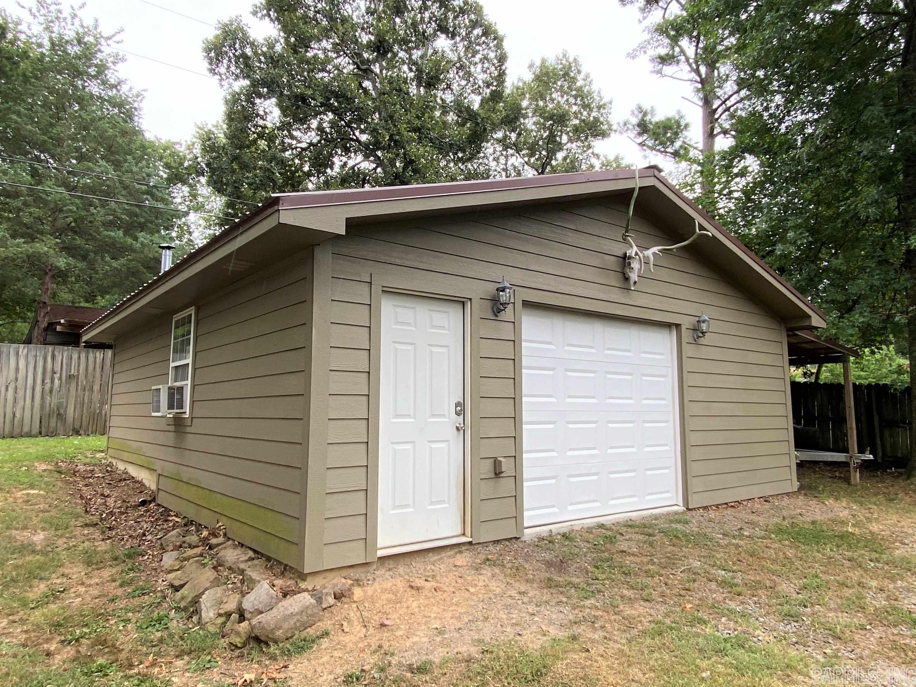 BASS BAY - Residential