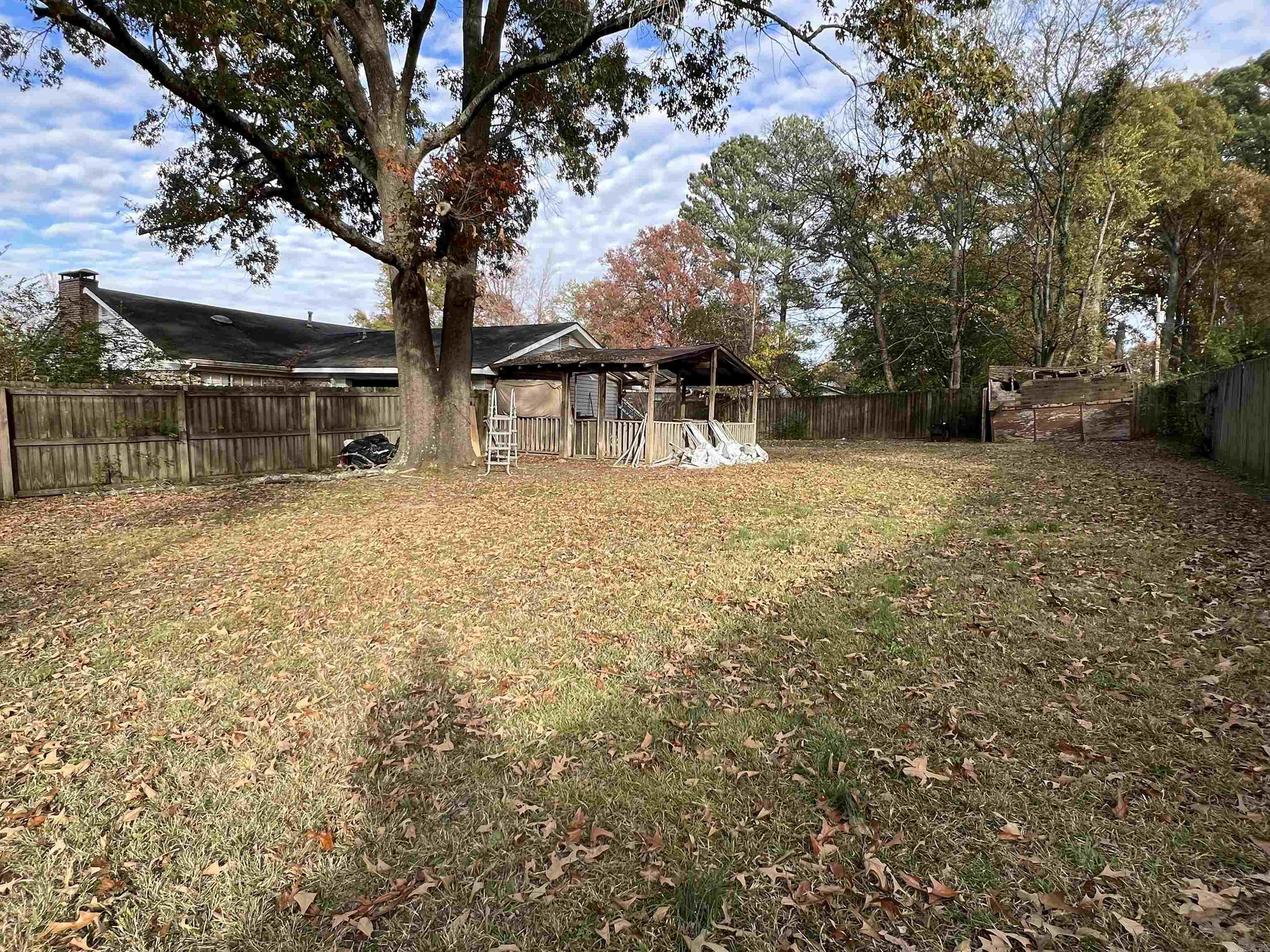 Twin Oaks II - Residential