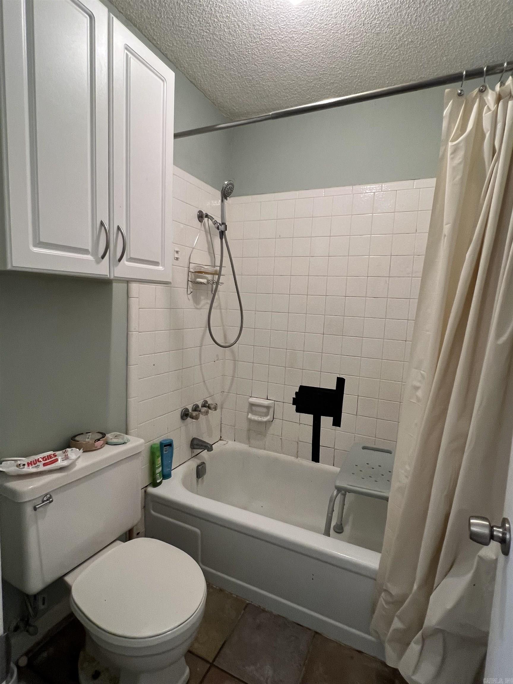 Twin Oaks II - Residential