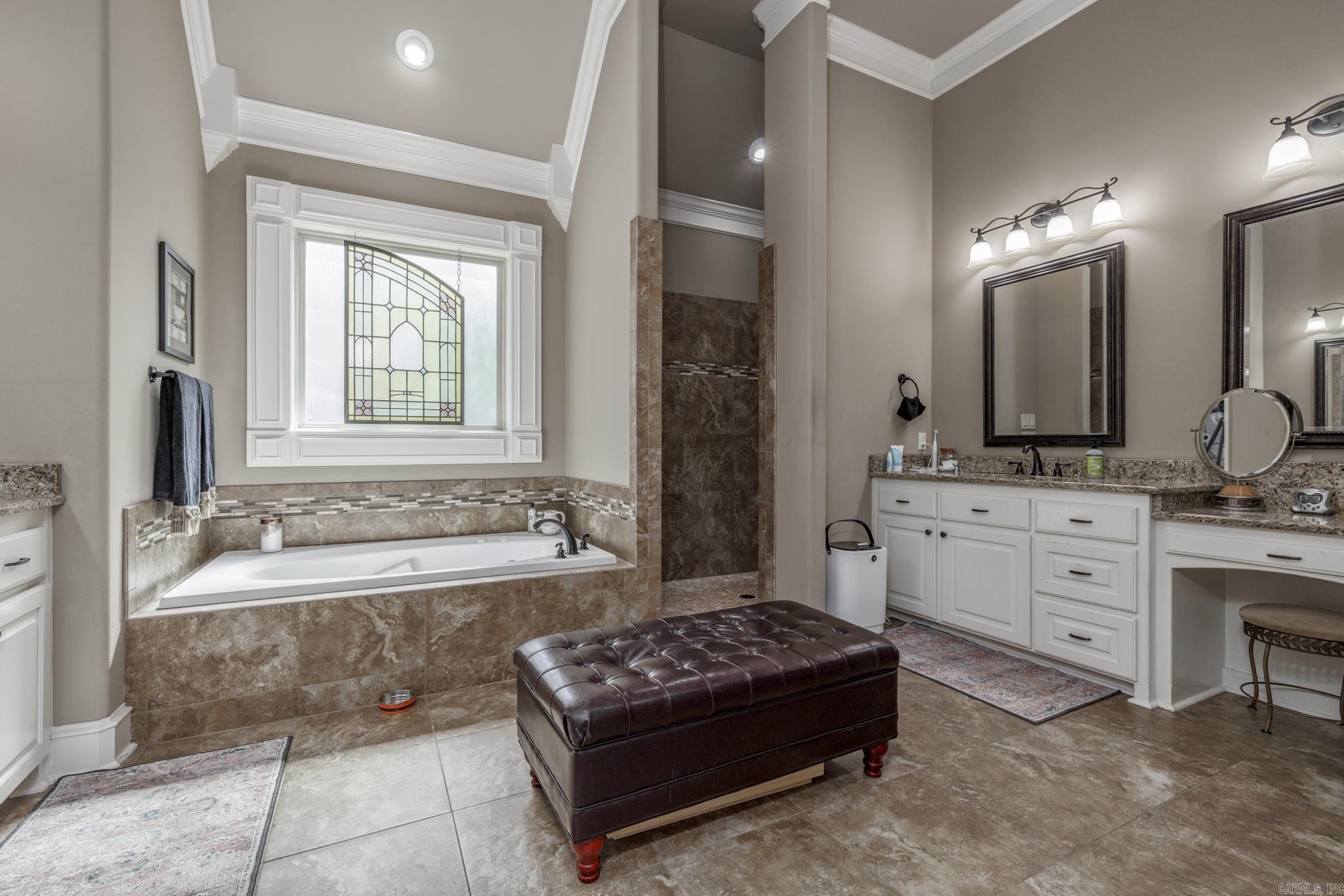 Isabella - Residential