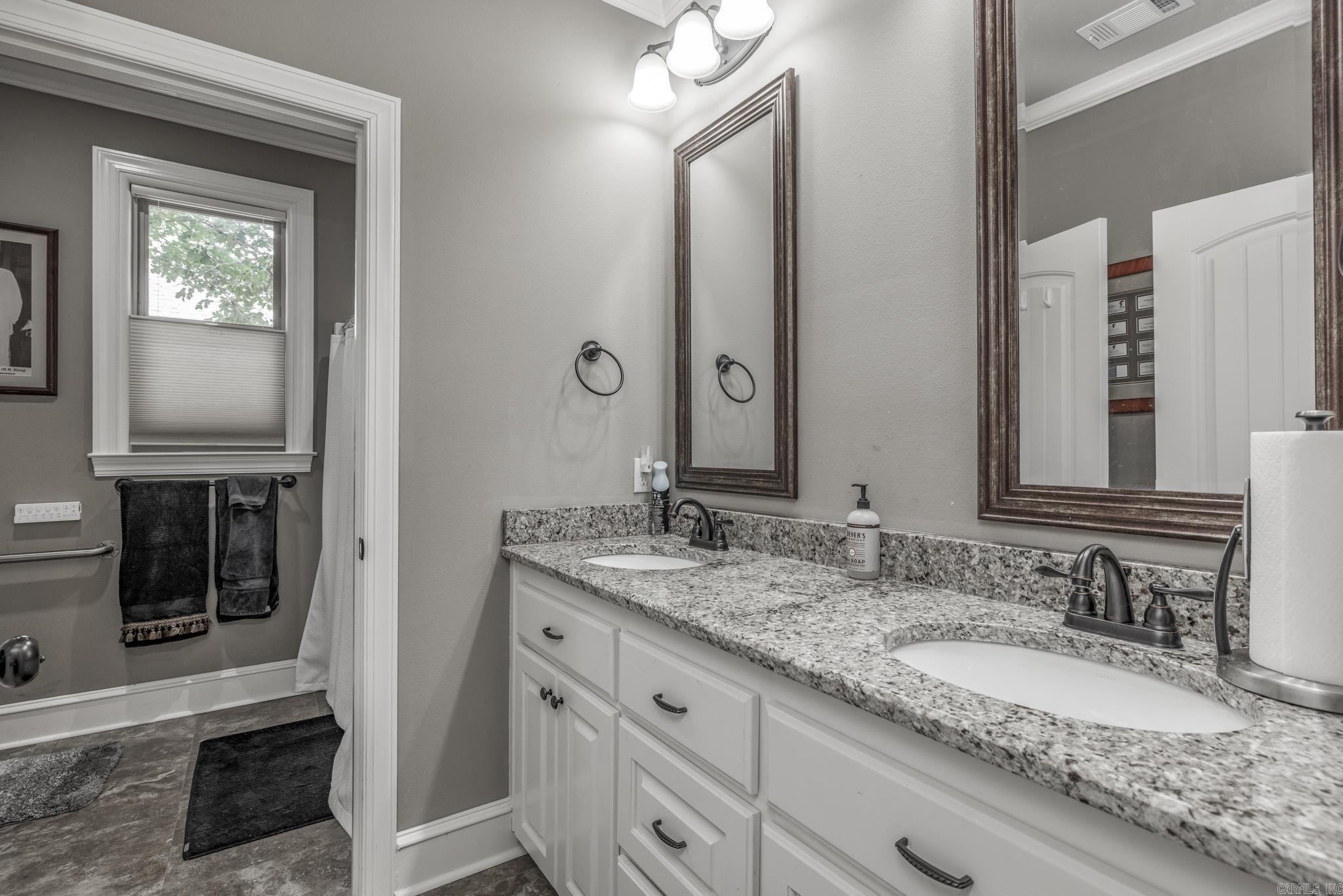 Isabella - Residential