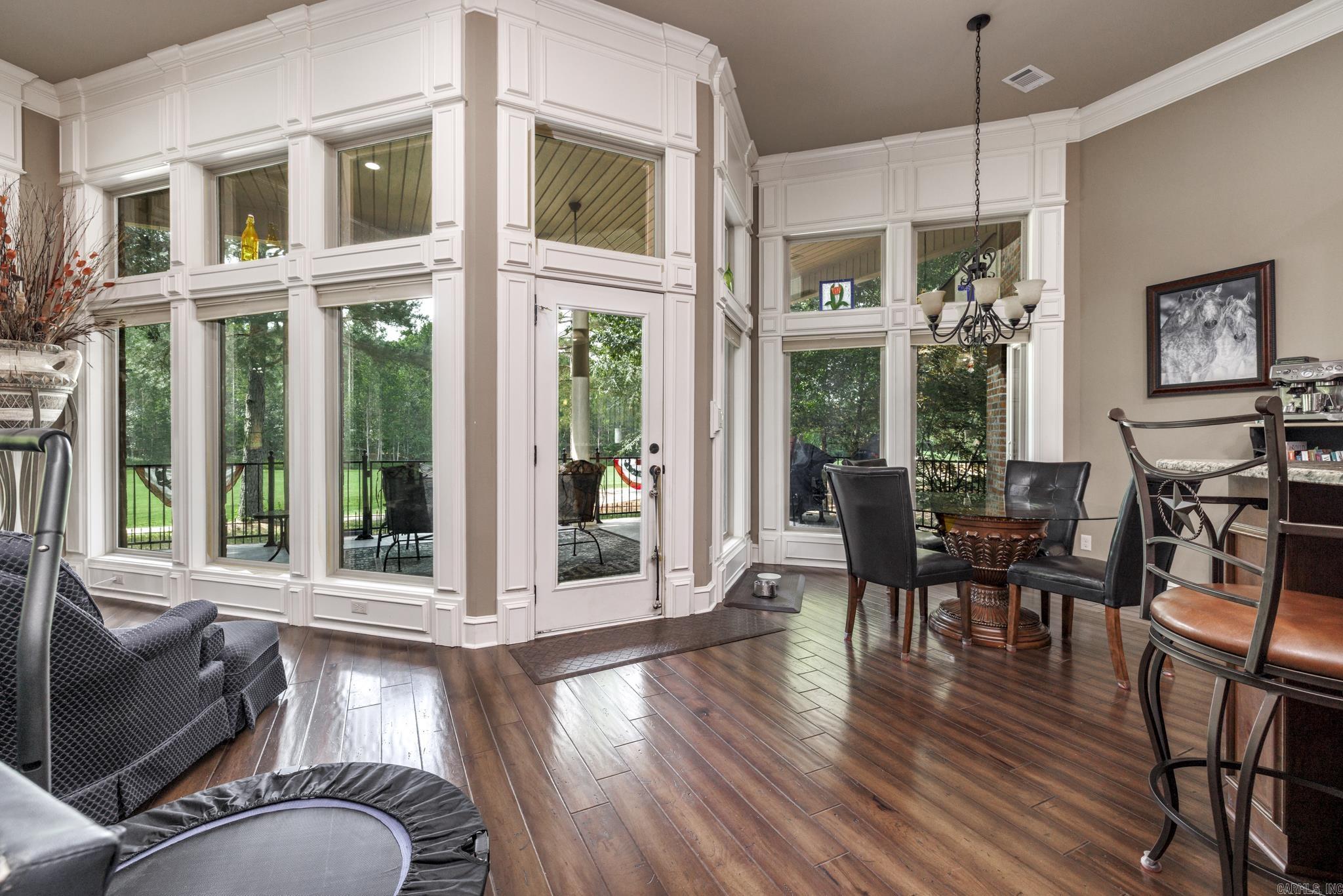 Isabella - Residential