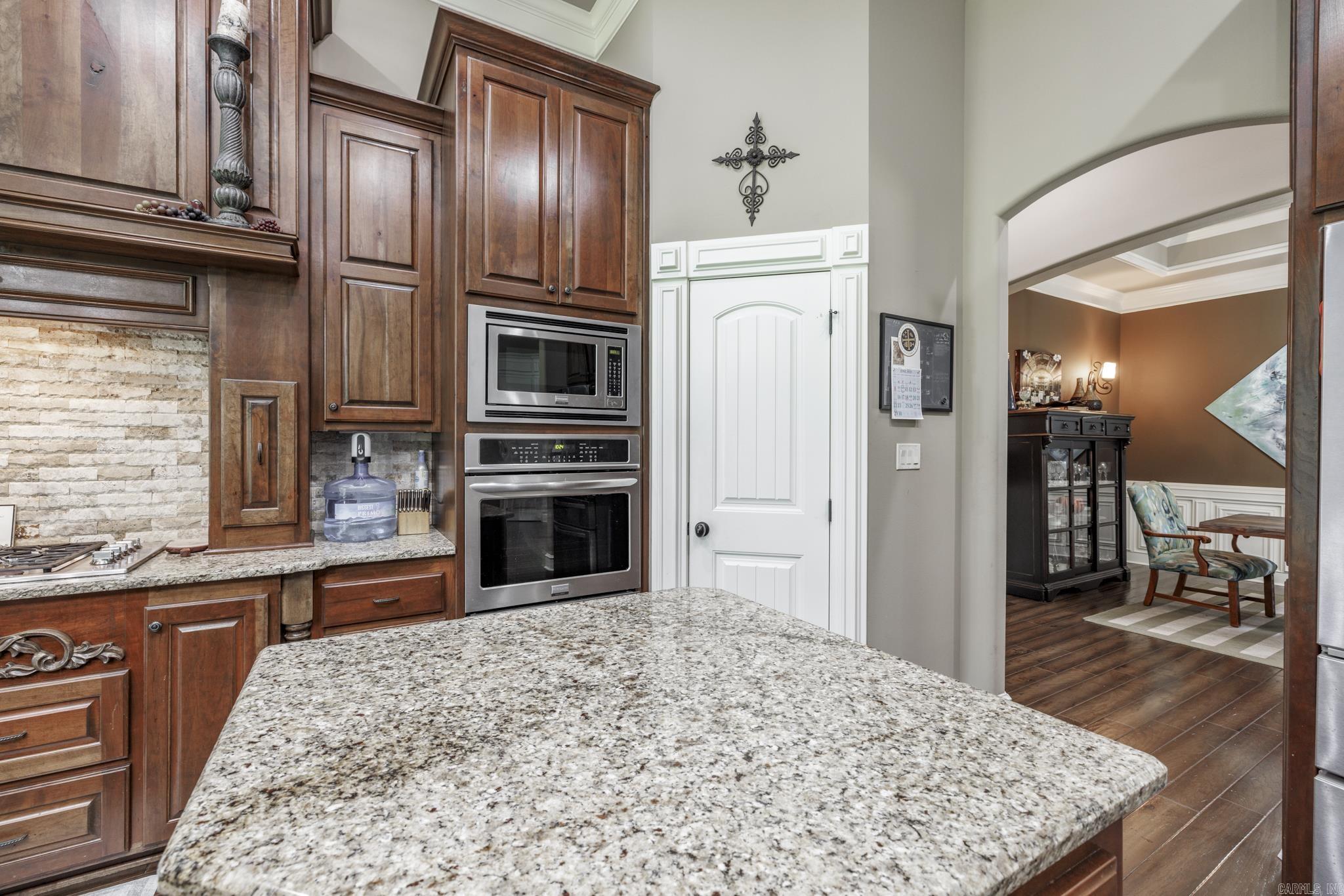 Isabella - Residential