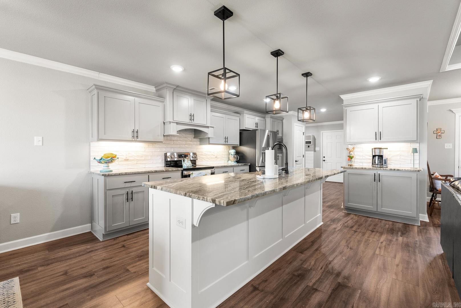 AUTUMN BROOKE - Residential