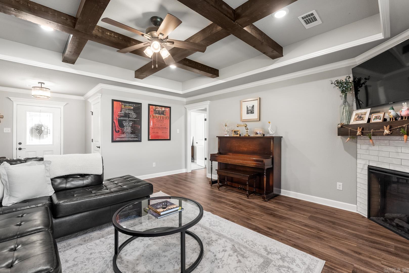 AUTUMN BROOKE - Residential