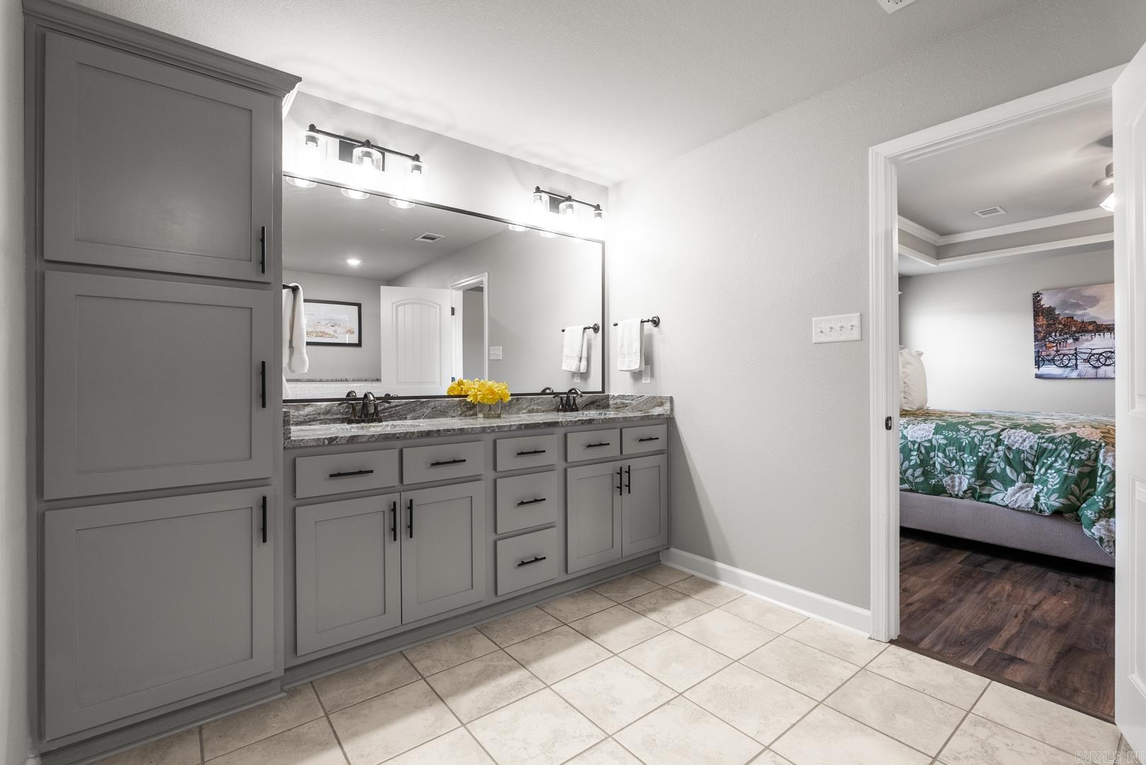 AUTUMN BROOKE - Residential