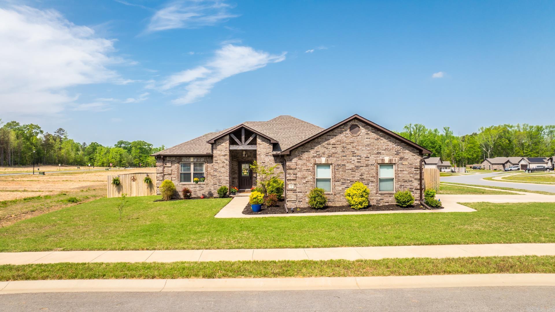 AUTUMN BROOKE - Residential