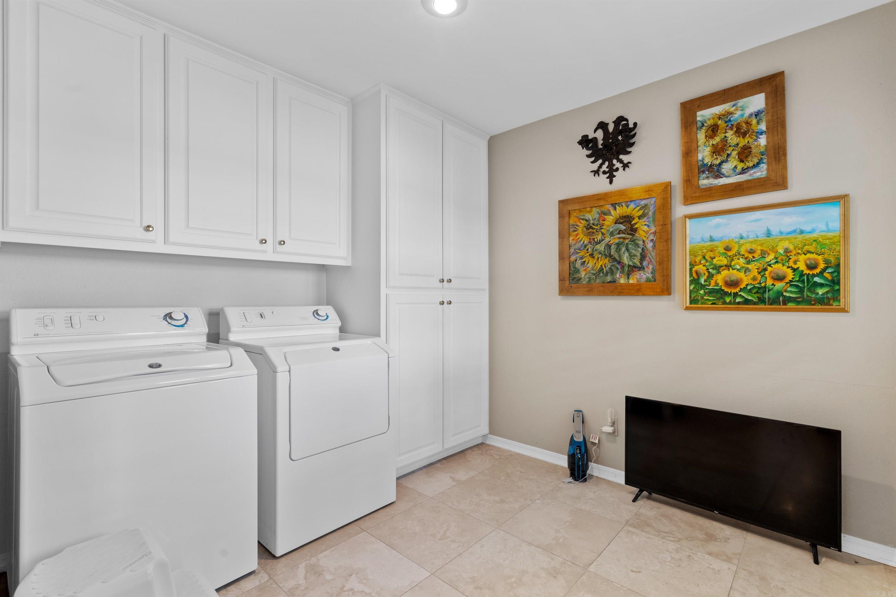 Lakevievv - Residential