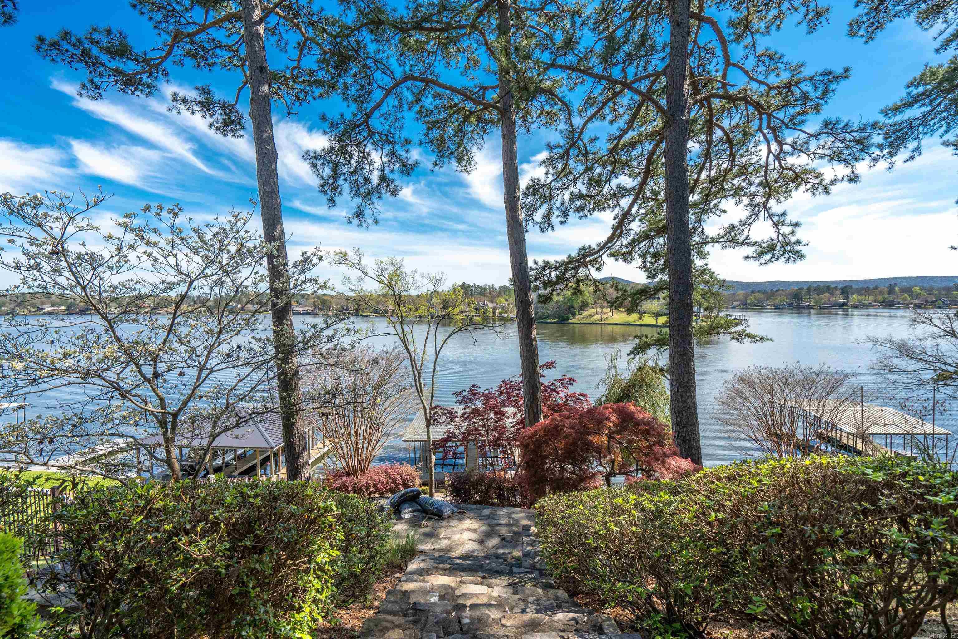 Lakevievv - Residential