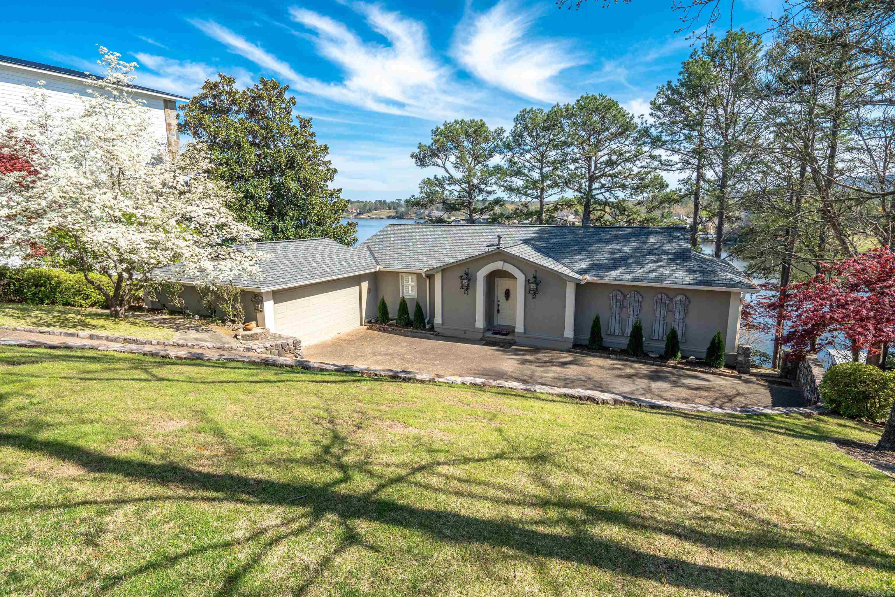 Lakevievv - Residential