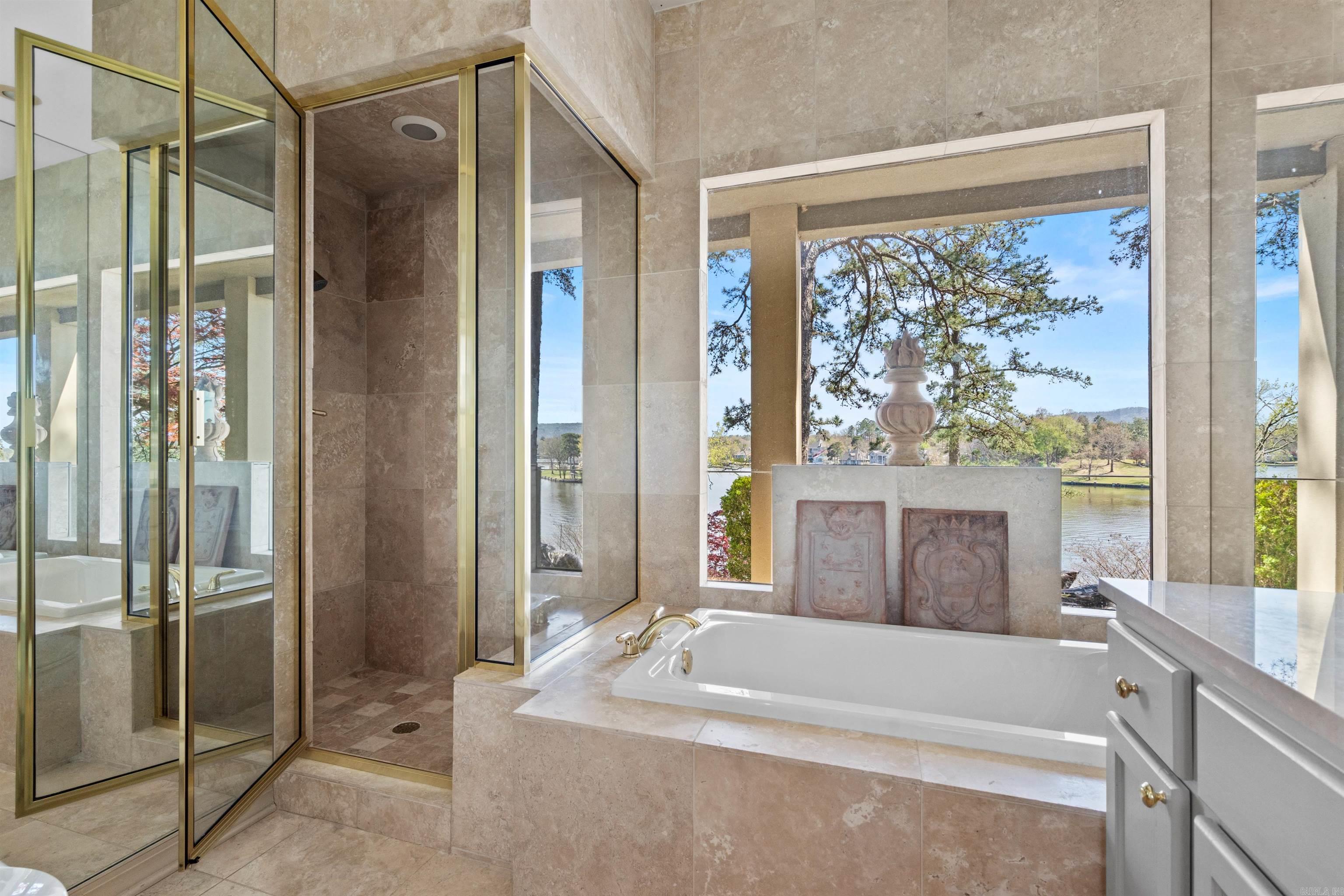 Lakevievv - Residential