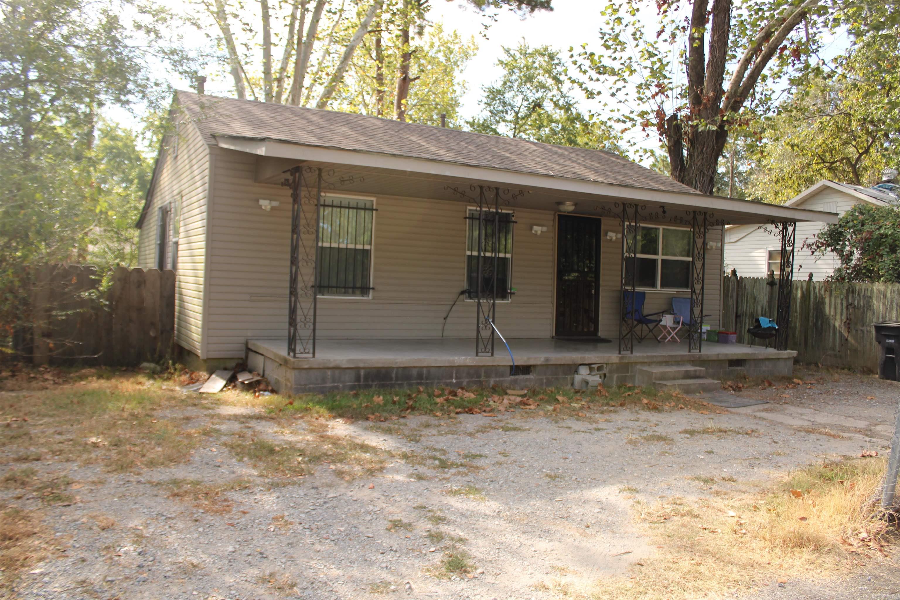 SUNNYSIDE HILLS ADDN TO JACK - Residential