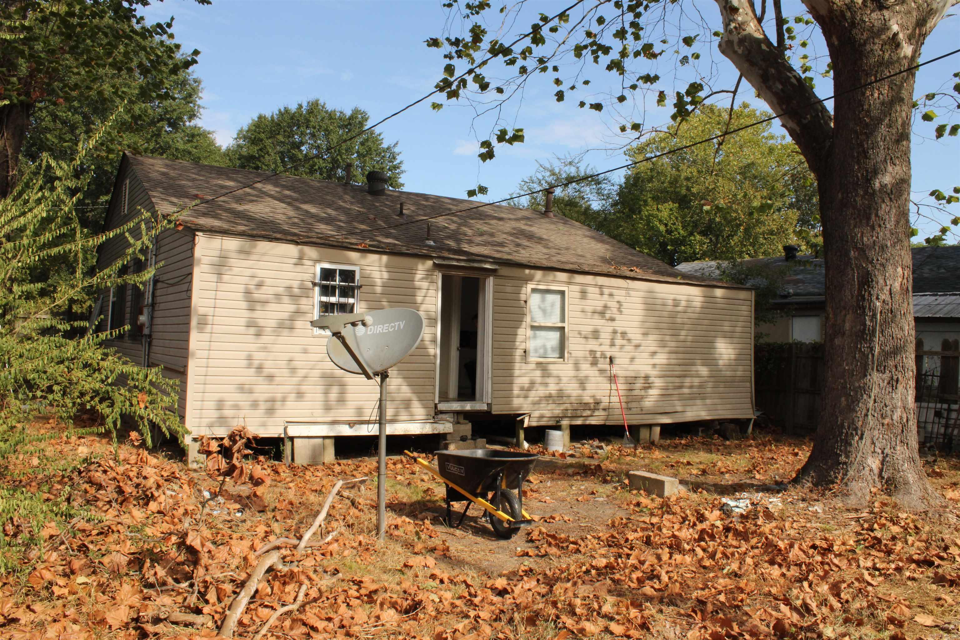 SUNNYSIDE HILLS ADDN TO JACK - Residential