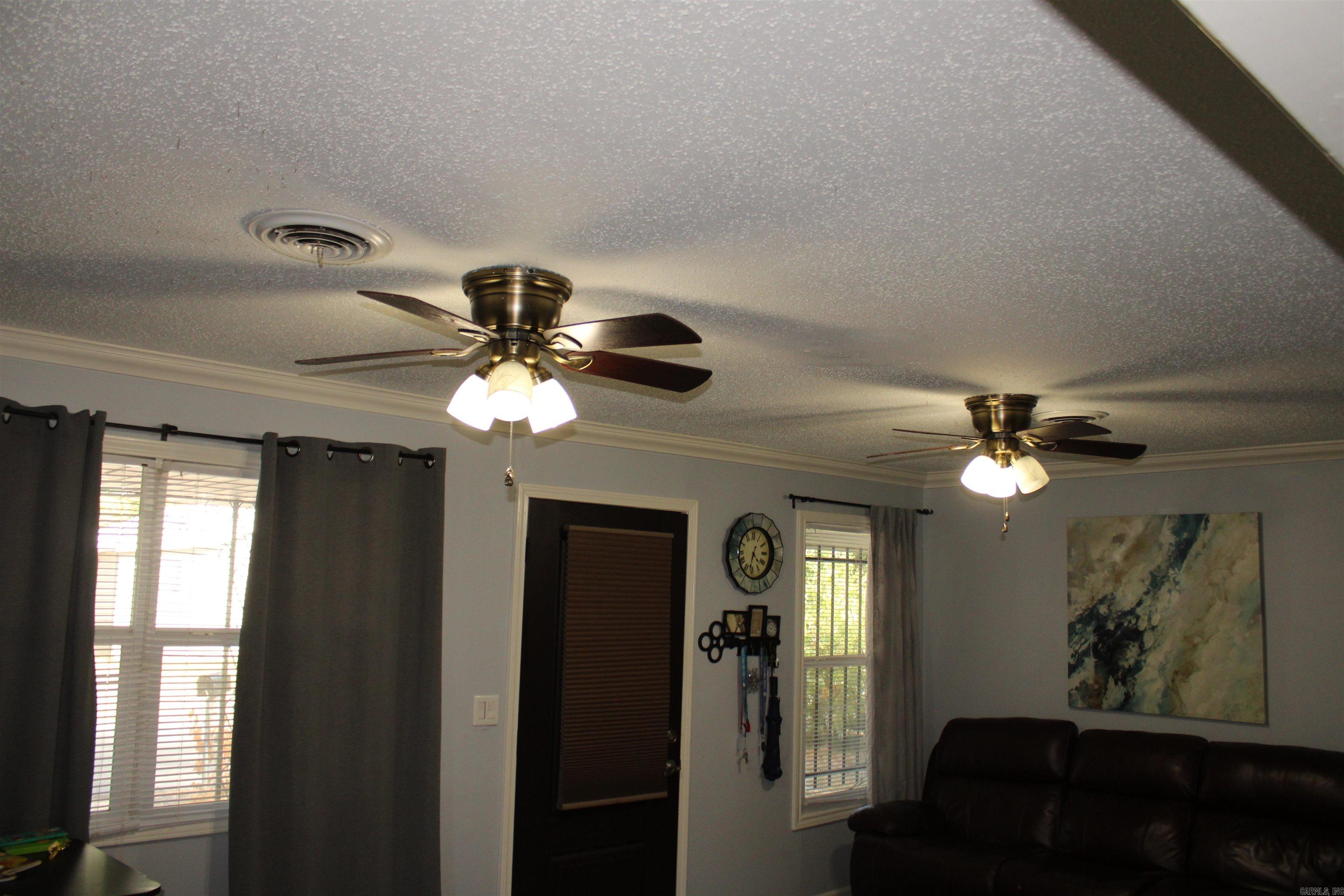 SUNNYSIDE HILLS ADDN TO JACK - Residential