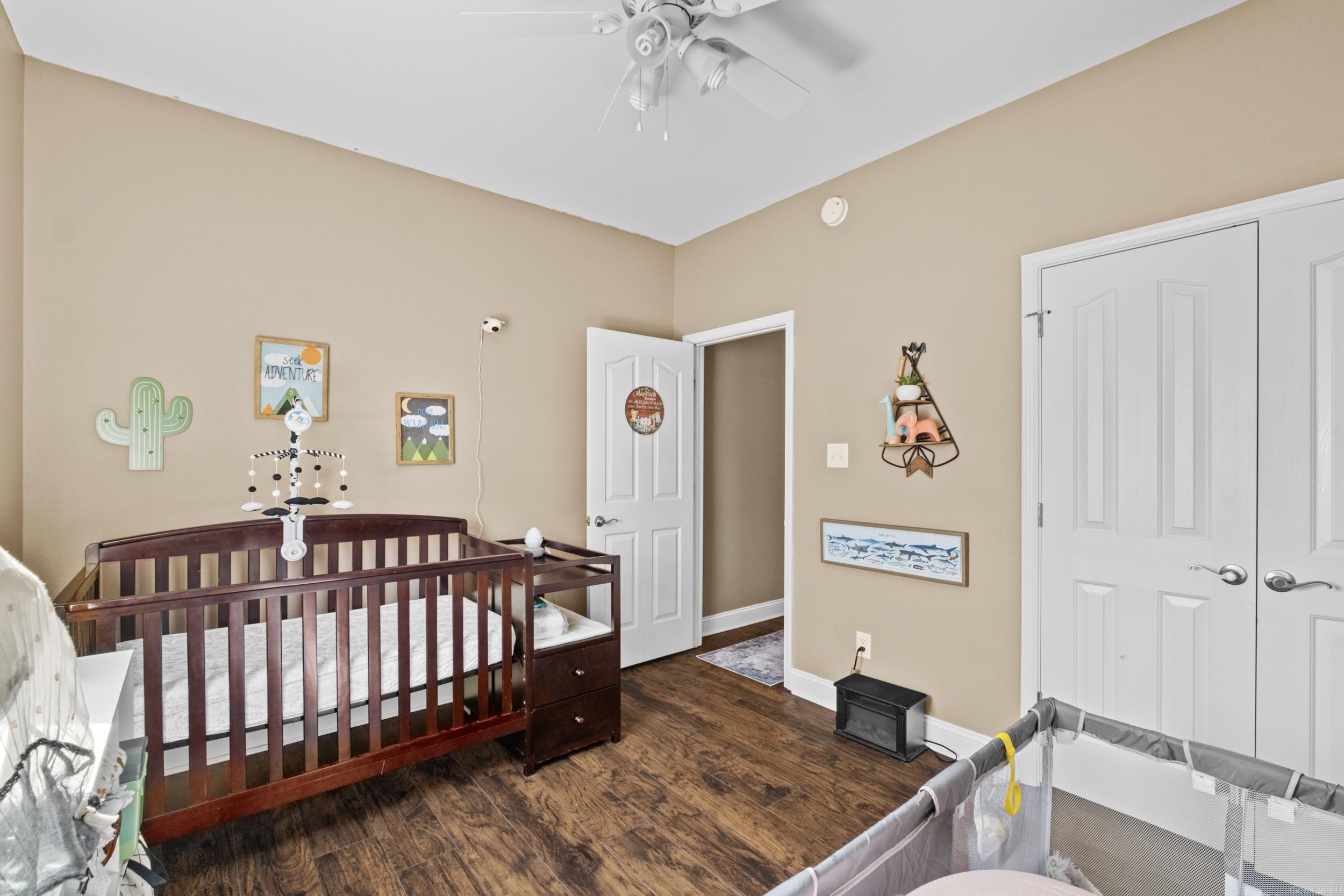 OAK SHADOWS - Residential