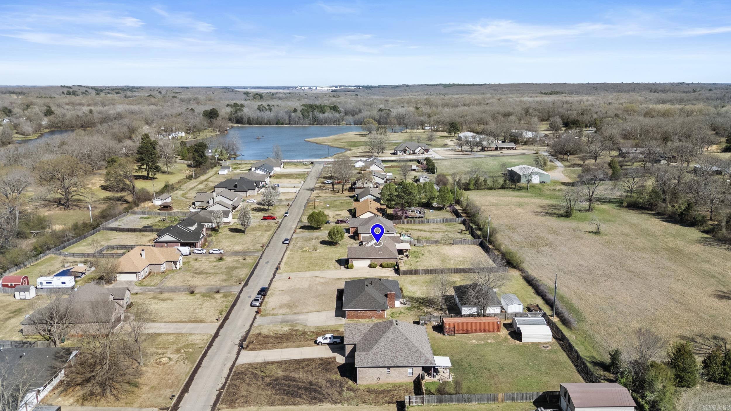 OAK SHADOWS - Residential