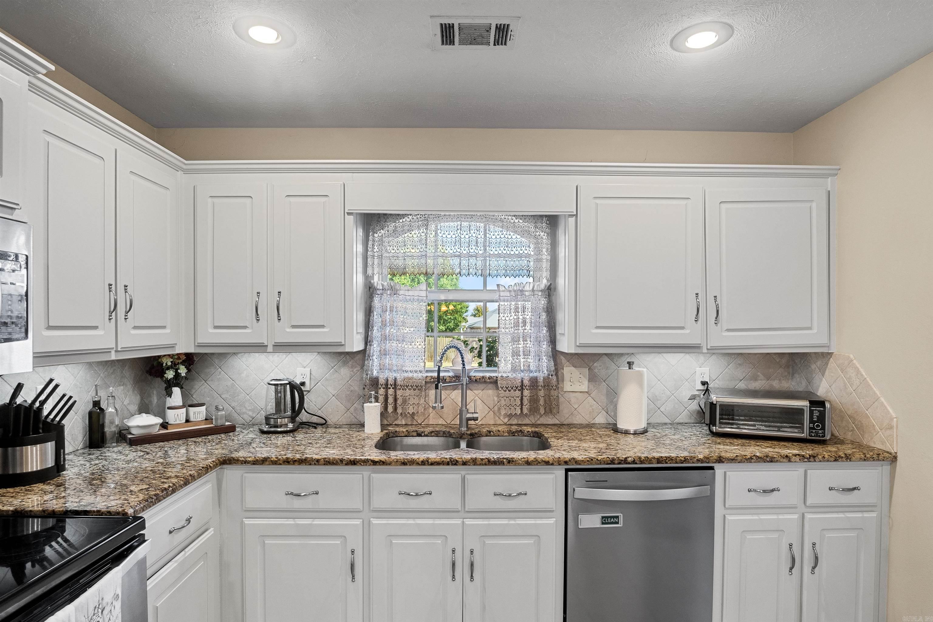 Magness Creek - Residential