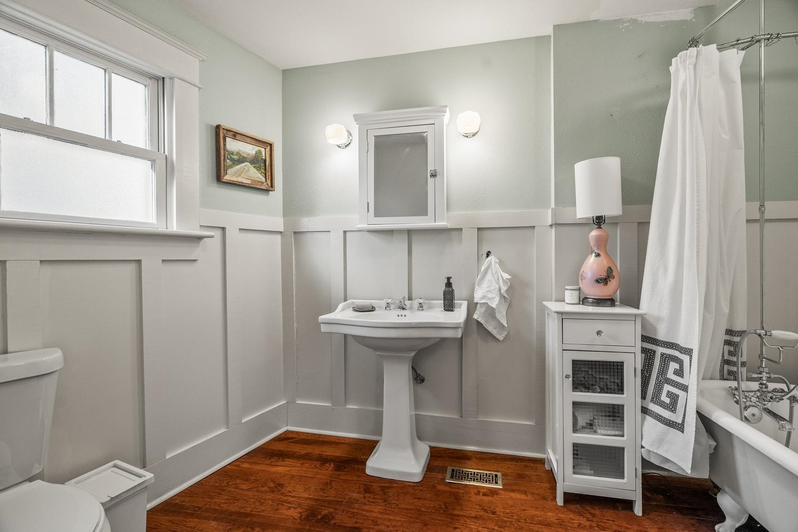 OAK TERRACE - Residential