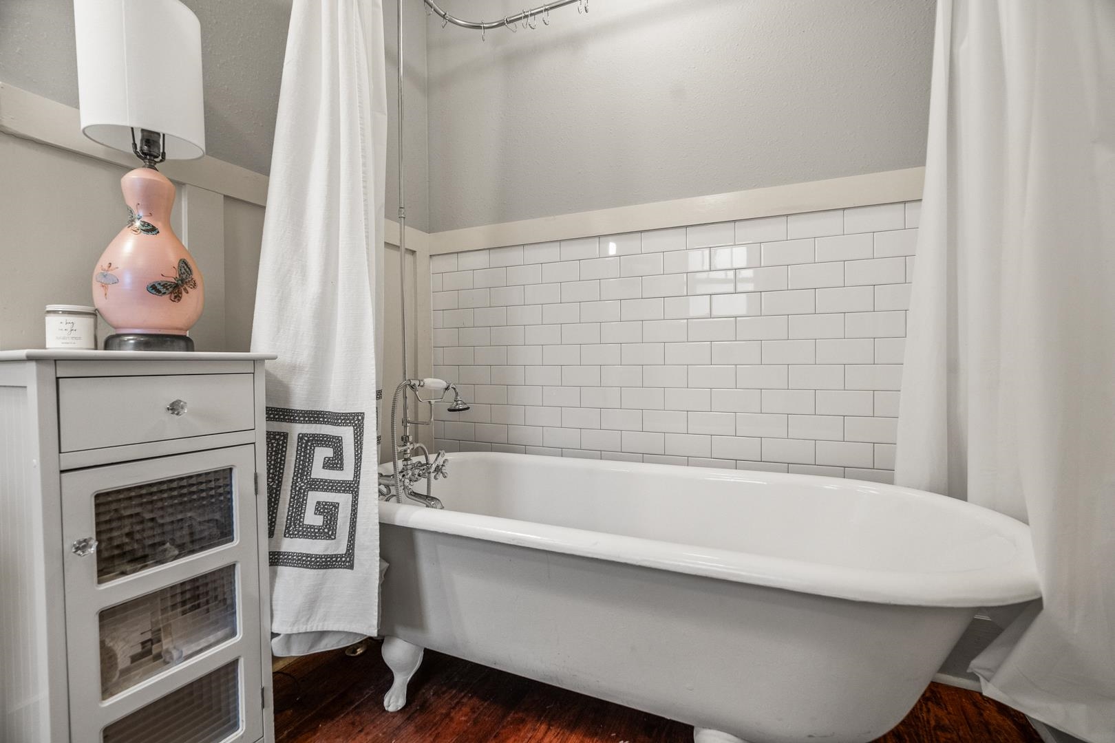 OAK TERRACE - Residential