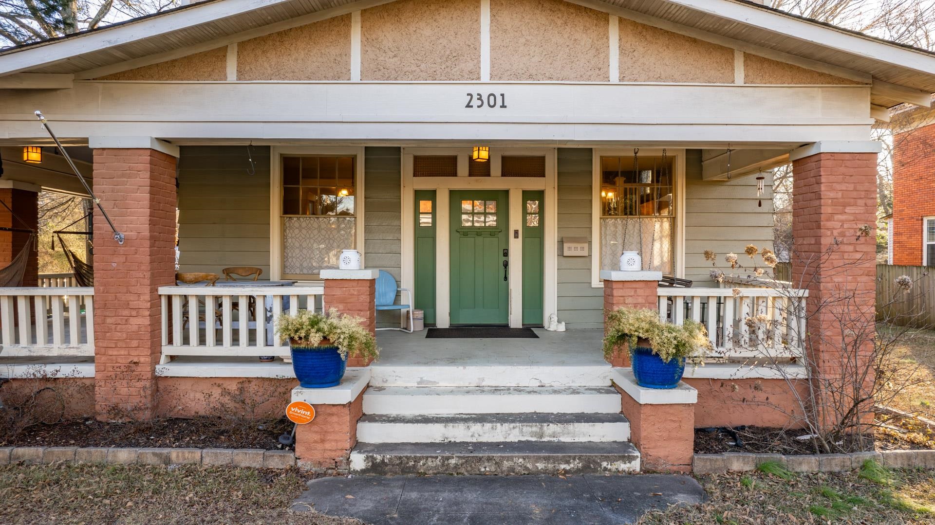 OAK TERRACE - Residential