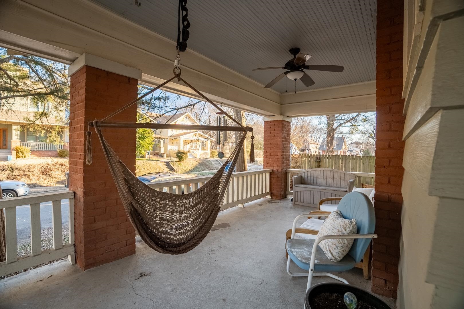 OAK TERRACE - Residential