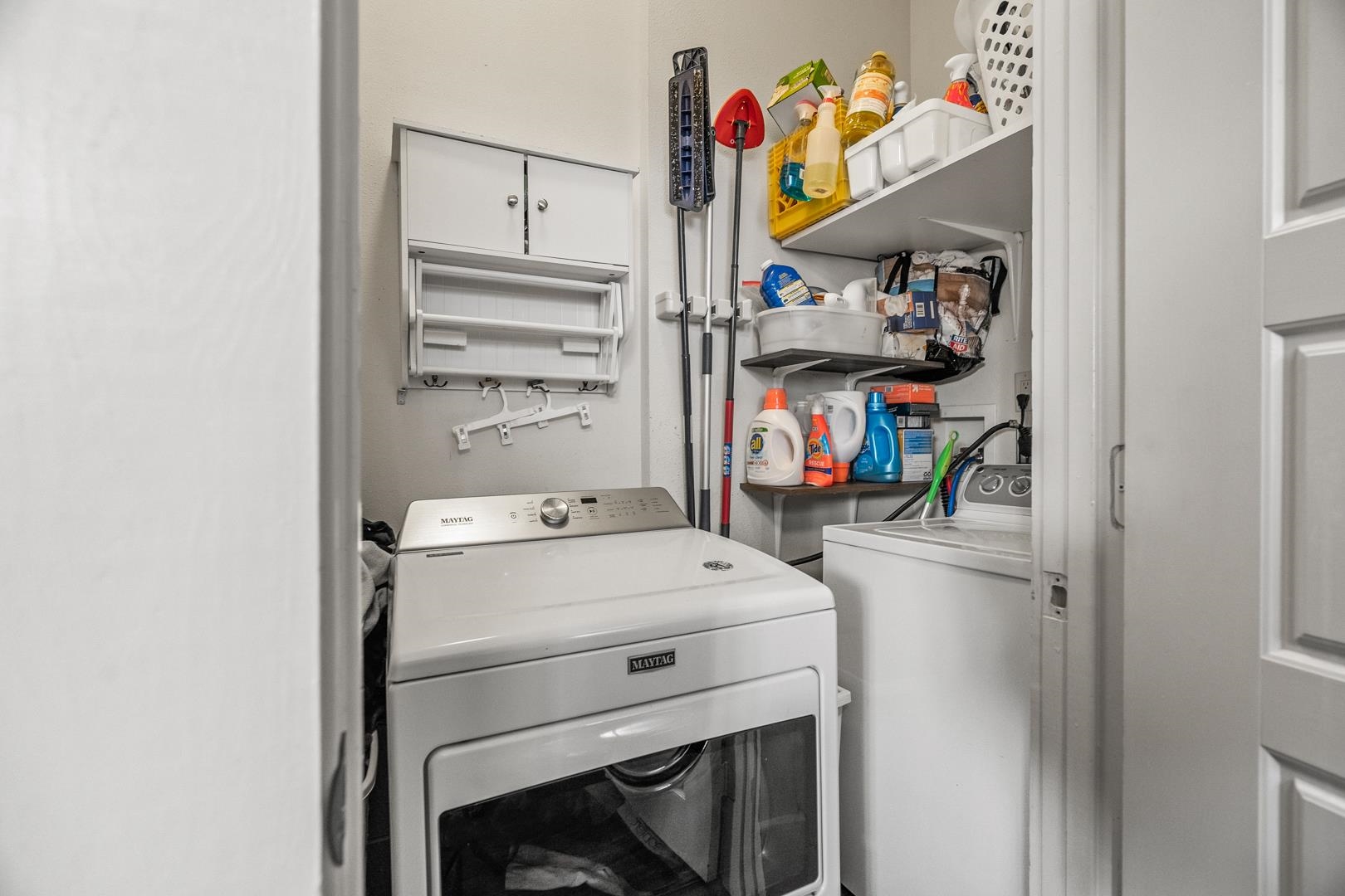 OAK TERRACE - Residential