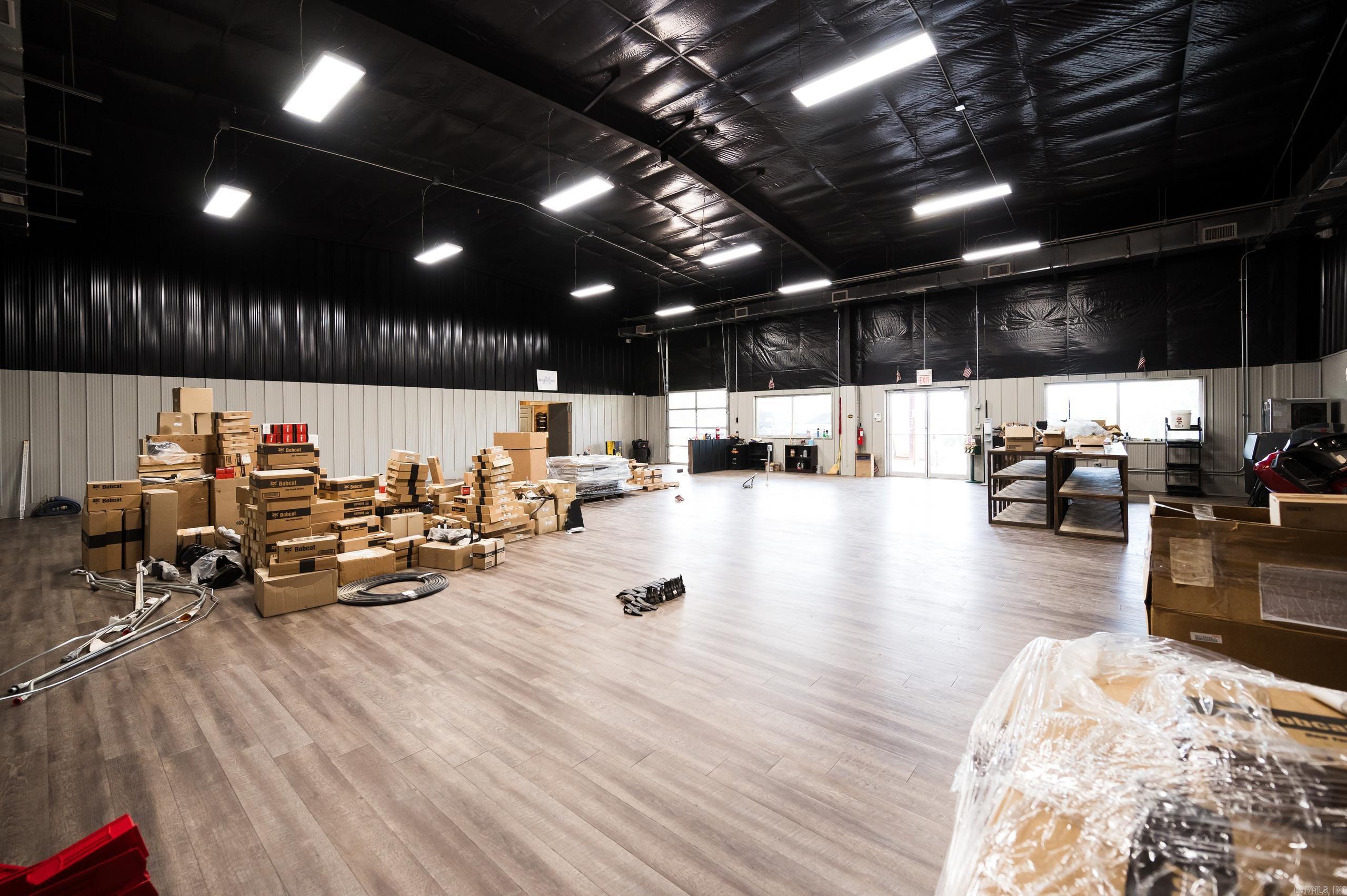 SOUTHSIDE M&B - Commercial Sale