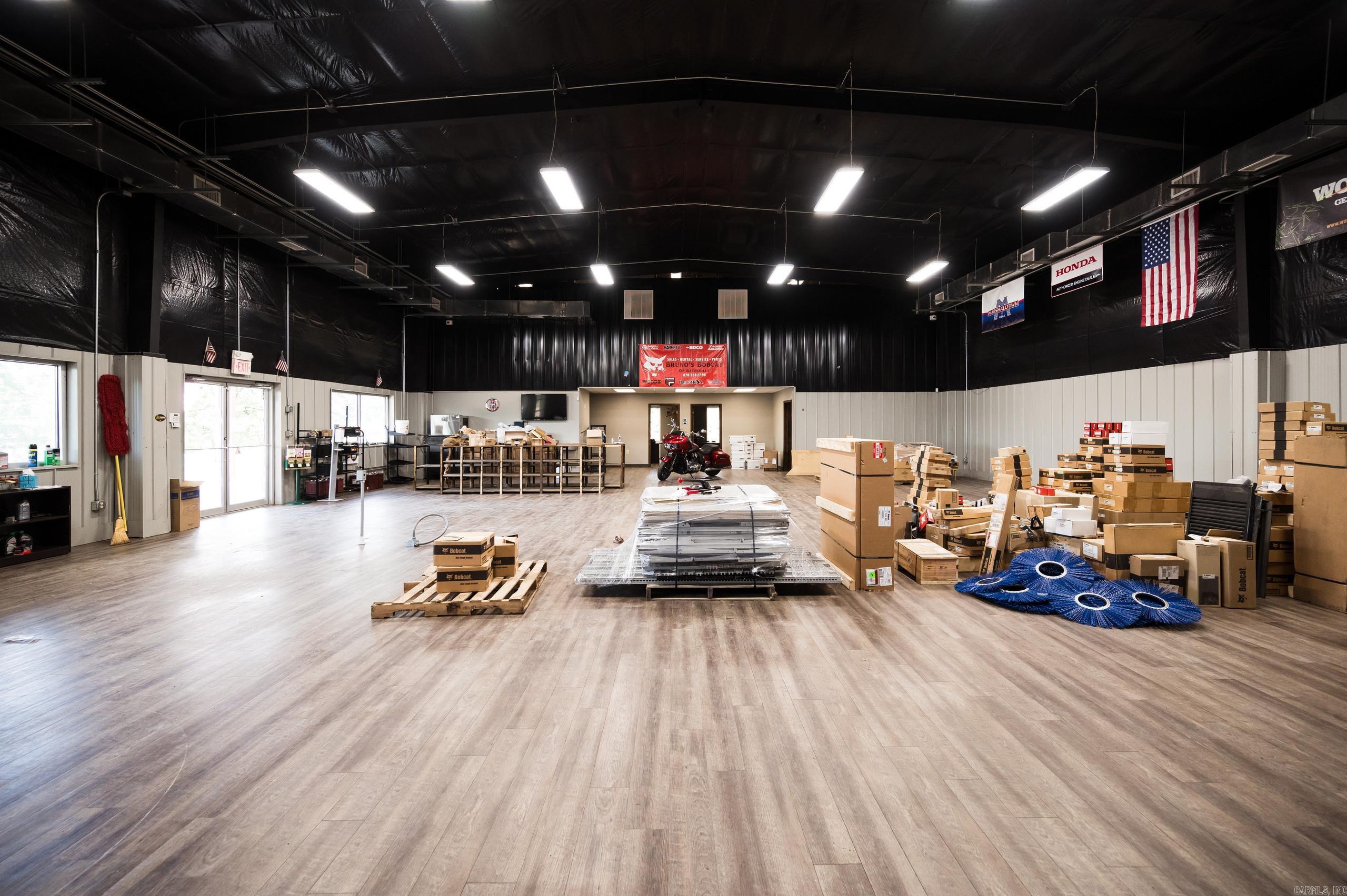 SOUTHSIDE M&B - Commercial Sale