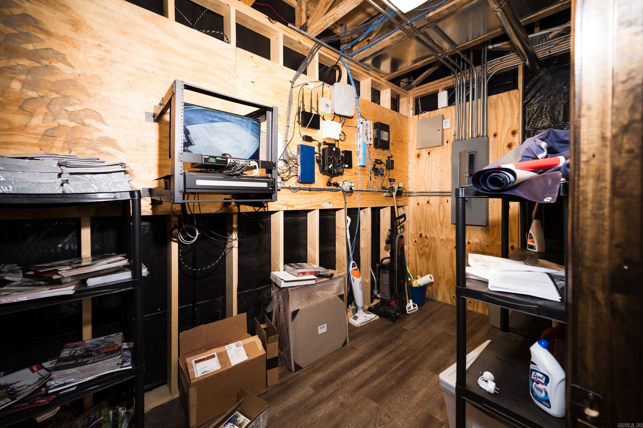 SOUTHSIDE M&B - Commercial Sale