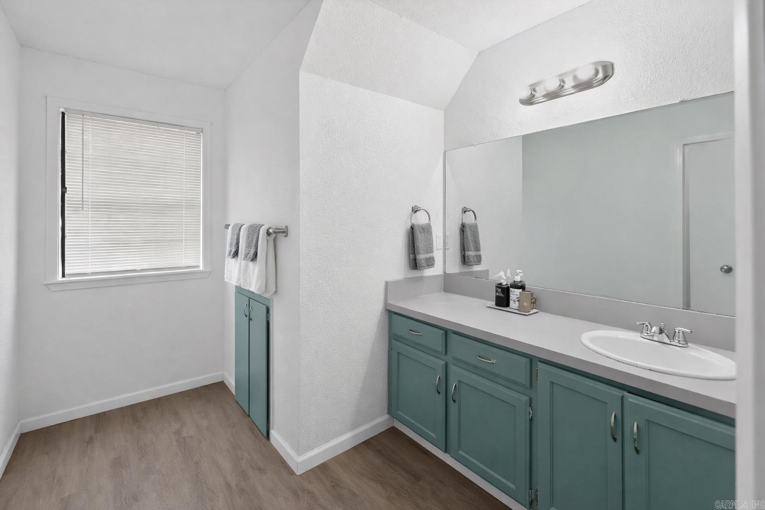 COUNTRY CLUB EST PH I - Residential