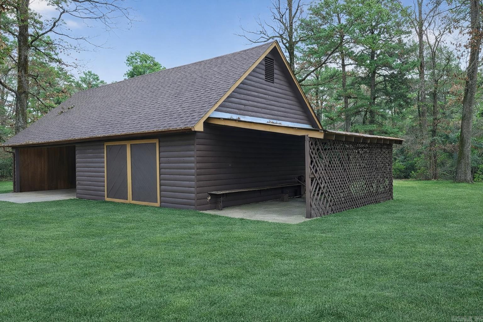 COUNTRY CLUB EST PH I - Residential