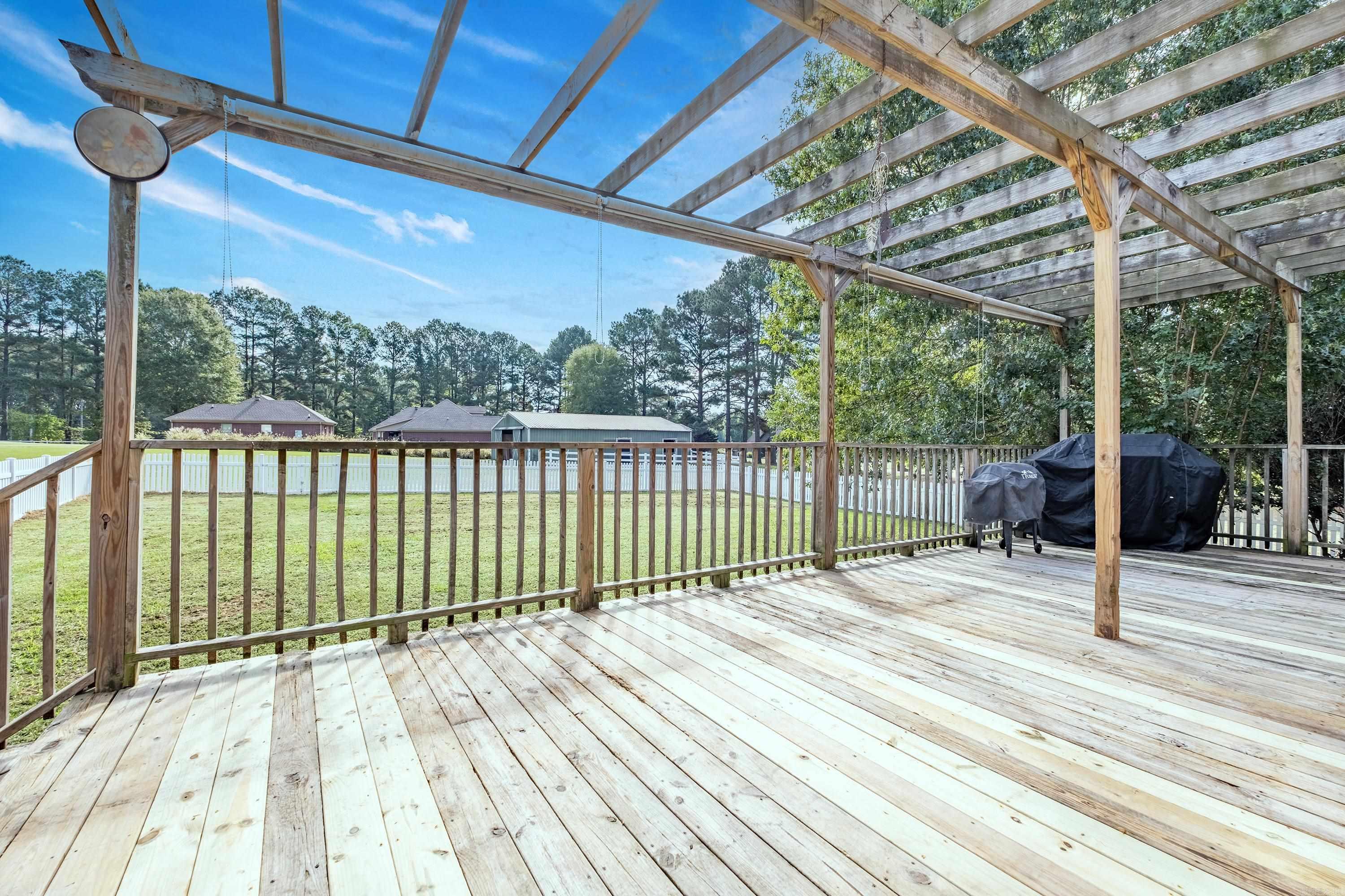 Lincoln Terrace - Residential