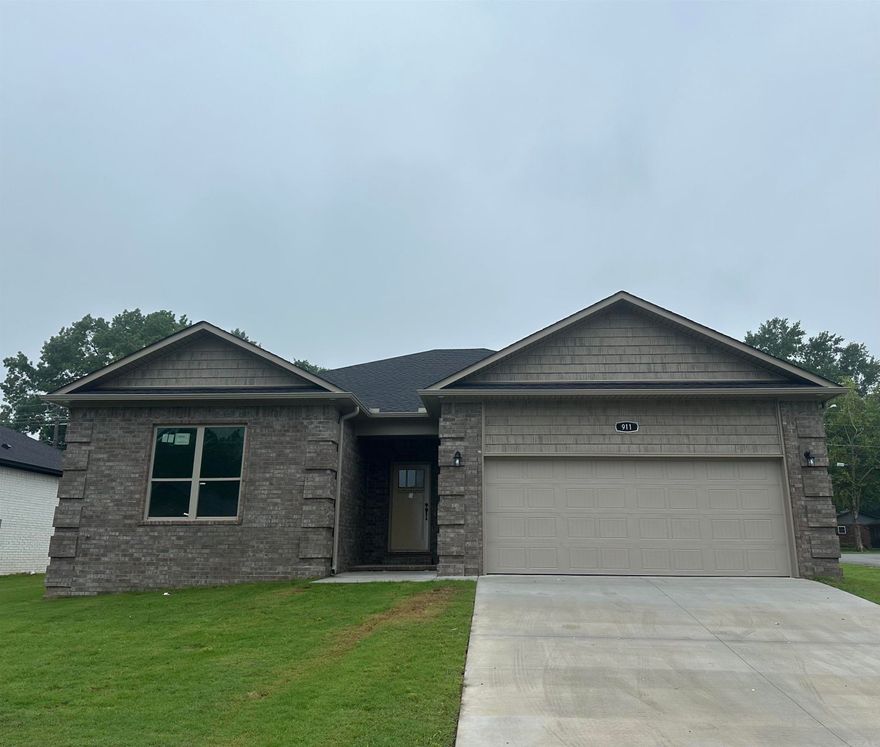 Beautiful new construction Patio home close to shopping and restaurants. Spilt floor plan, good size rooms, kitchen/breakfast area/living room combo. Lots of cabinets, granite countertops, pantry.  Separate laundry room. Floored attic space.  Covered patio, two car garage.  This neighborhood is gated.  You still have time to pick some items out.  *** Finish out on home will be similar to the photos posted *** Pictures are of a model home.  Agents please see remarks!!