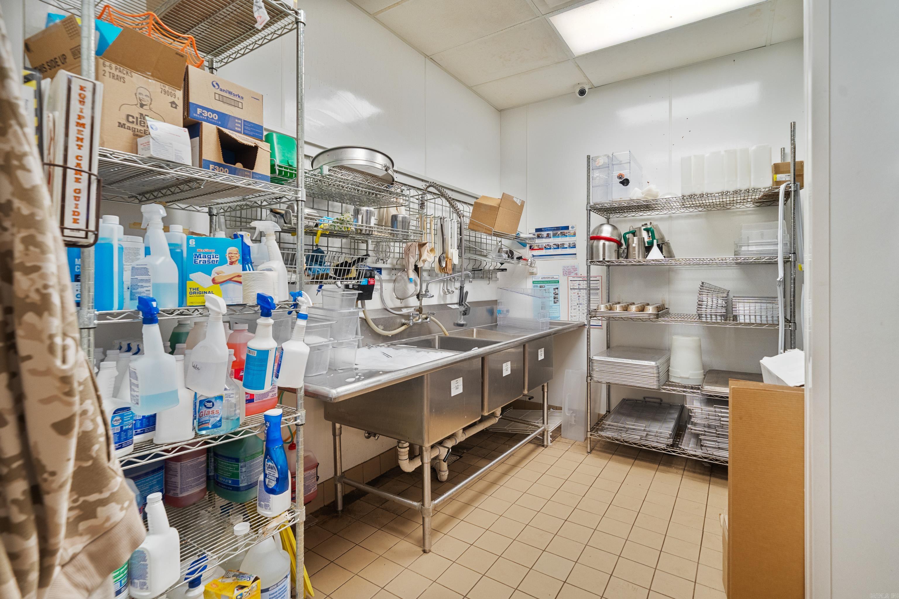 Metes & Bounds - Commercial Sale