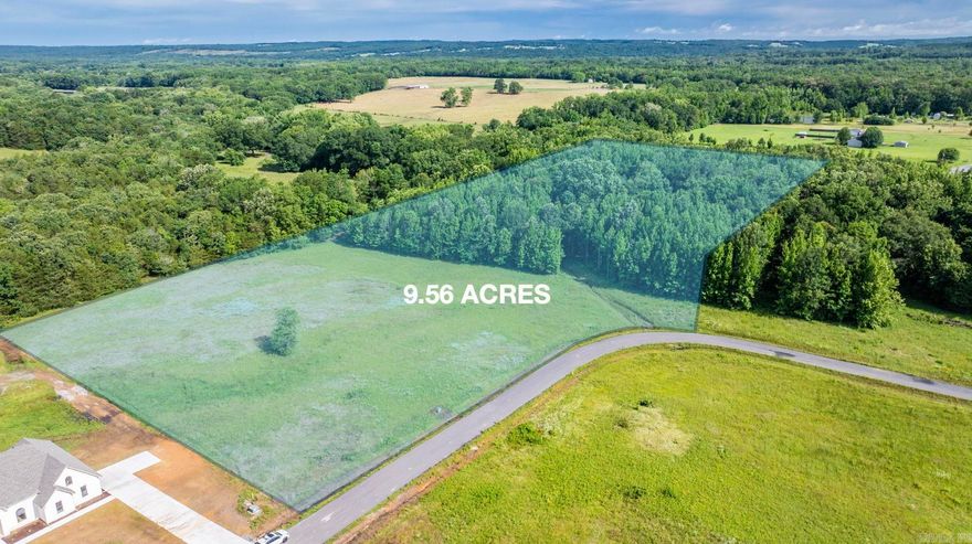 New Subdivision in Greenbrier in the Wooster Elementary school zone. 2000 Sq. ft. minimum. Underground utilities. This land would be perfect for someone that needs pasture and some wooded property.  Jack Fork Creek runs through the North side of the property. This is the perfect location with a pretty spot for home in a restricted neighborhood but you can still have a large parcel of land for outdoor activities.