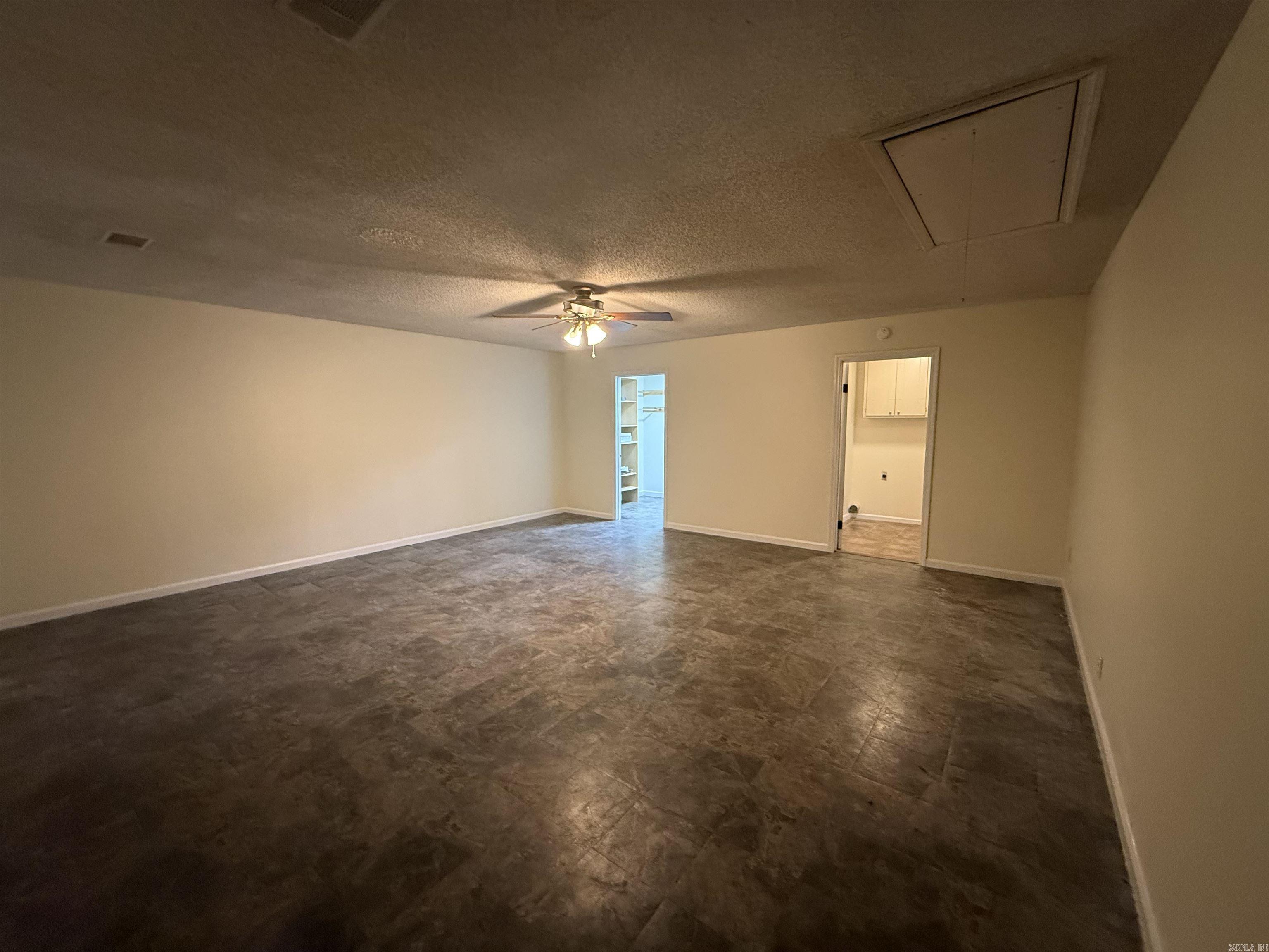 Oak Creek Village - Residential Lease