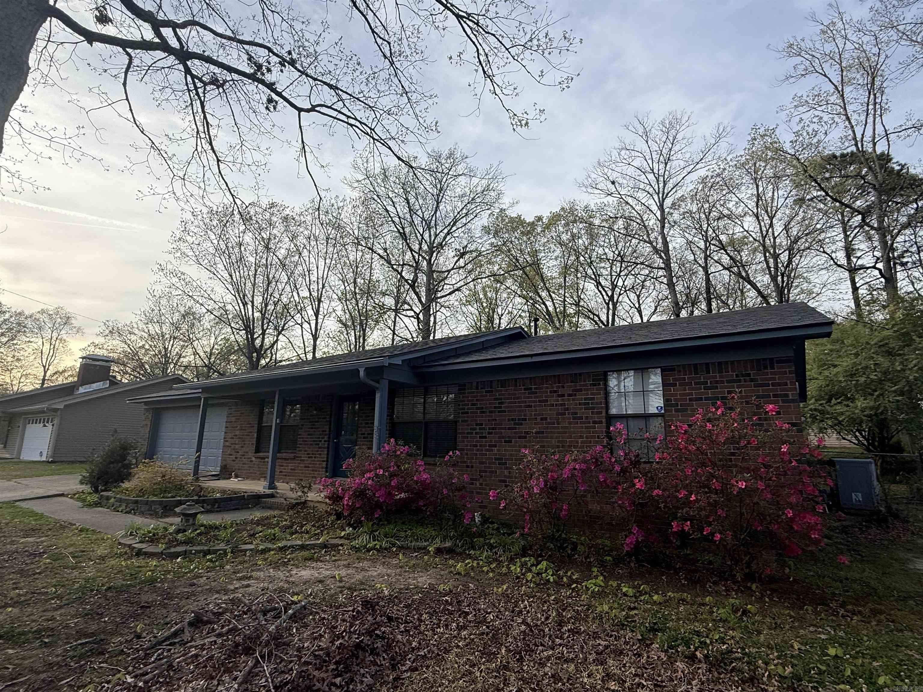 Oak Creek Village - Residential Lease