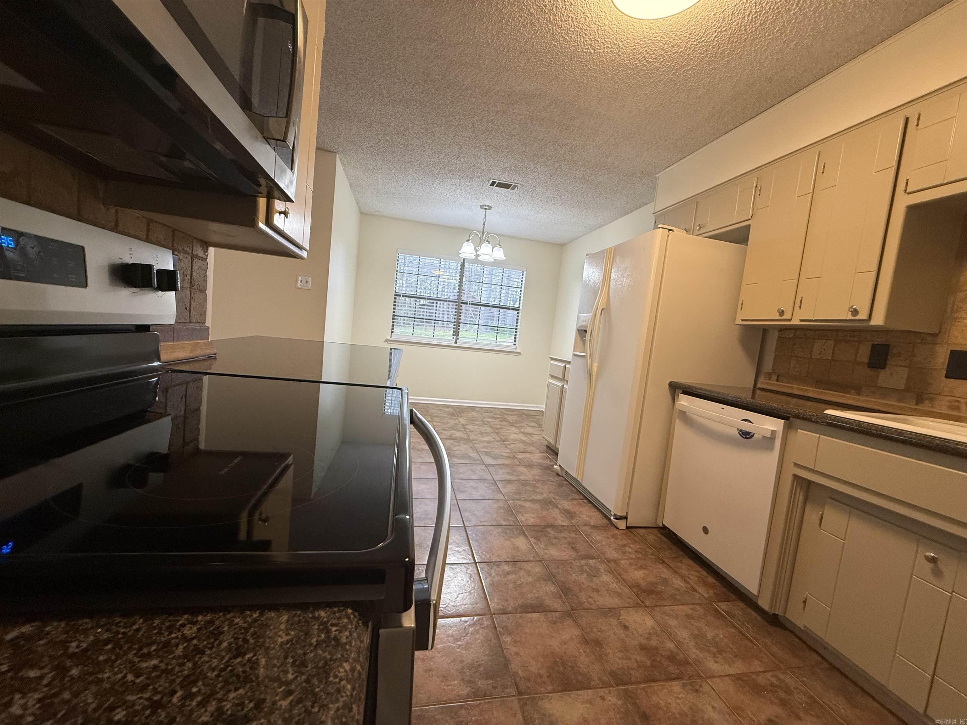 Oak Creek Village - Residential Lease